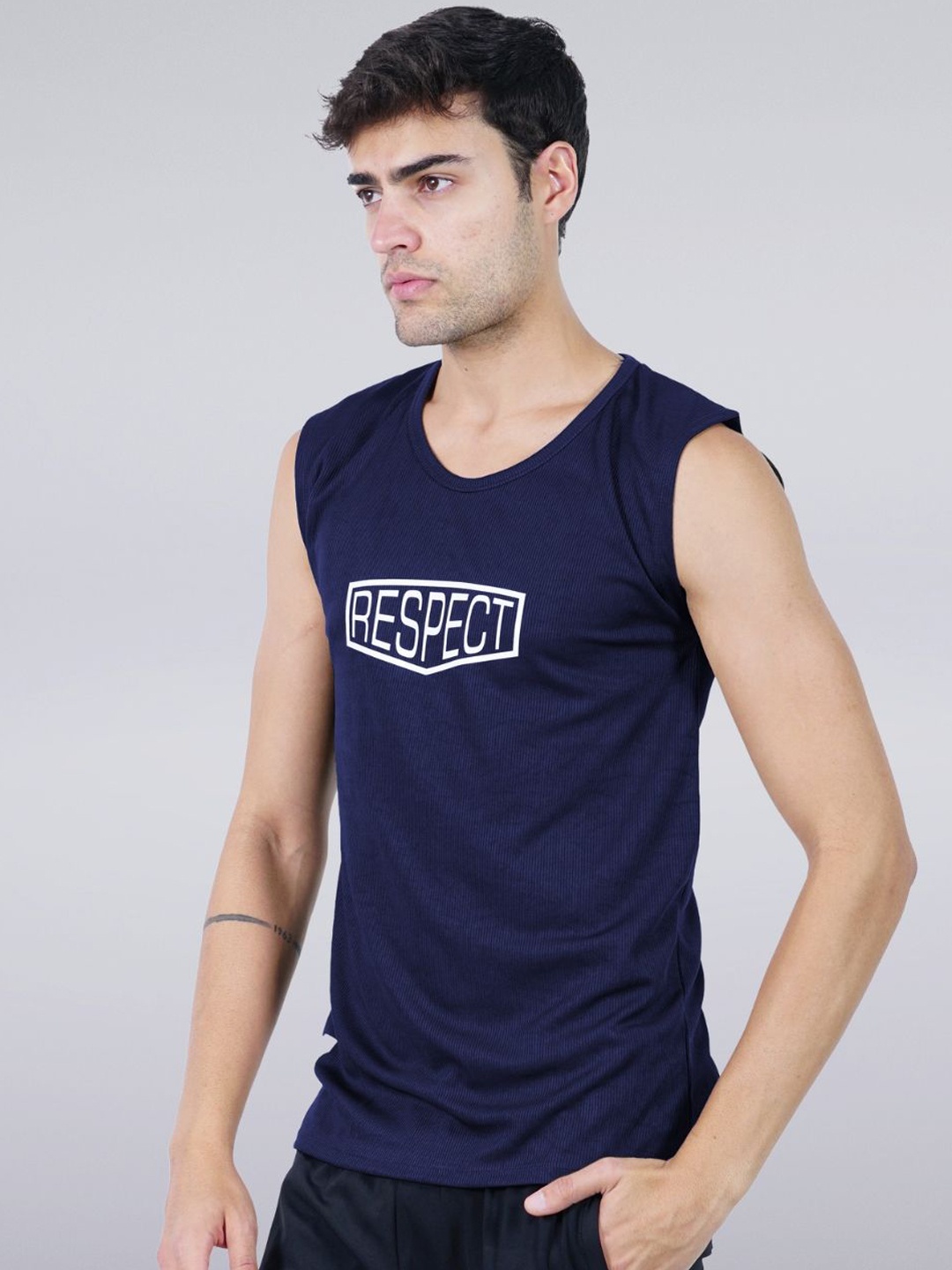 

Body Mechanics Men Printed Relaxed Fit Innerwear Gym Vest, Navy blue