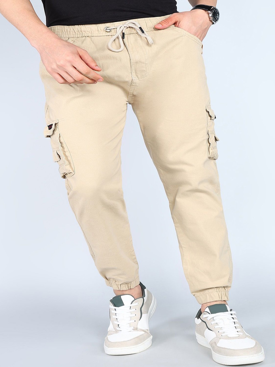 

BAESD Men Relaxed Fit Mid-Rise Cargos Trousers, Cream