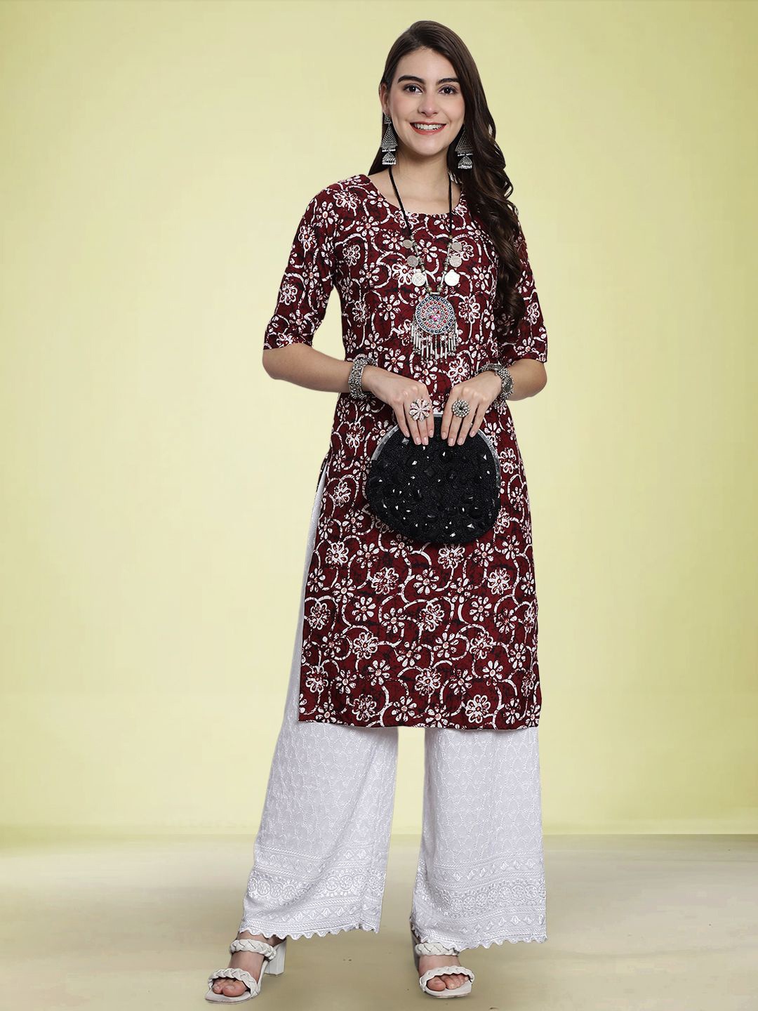 

Moda Rapido Floral Printed Round Neck Printed Kurta, Maroon