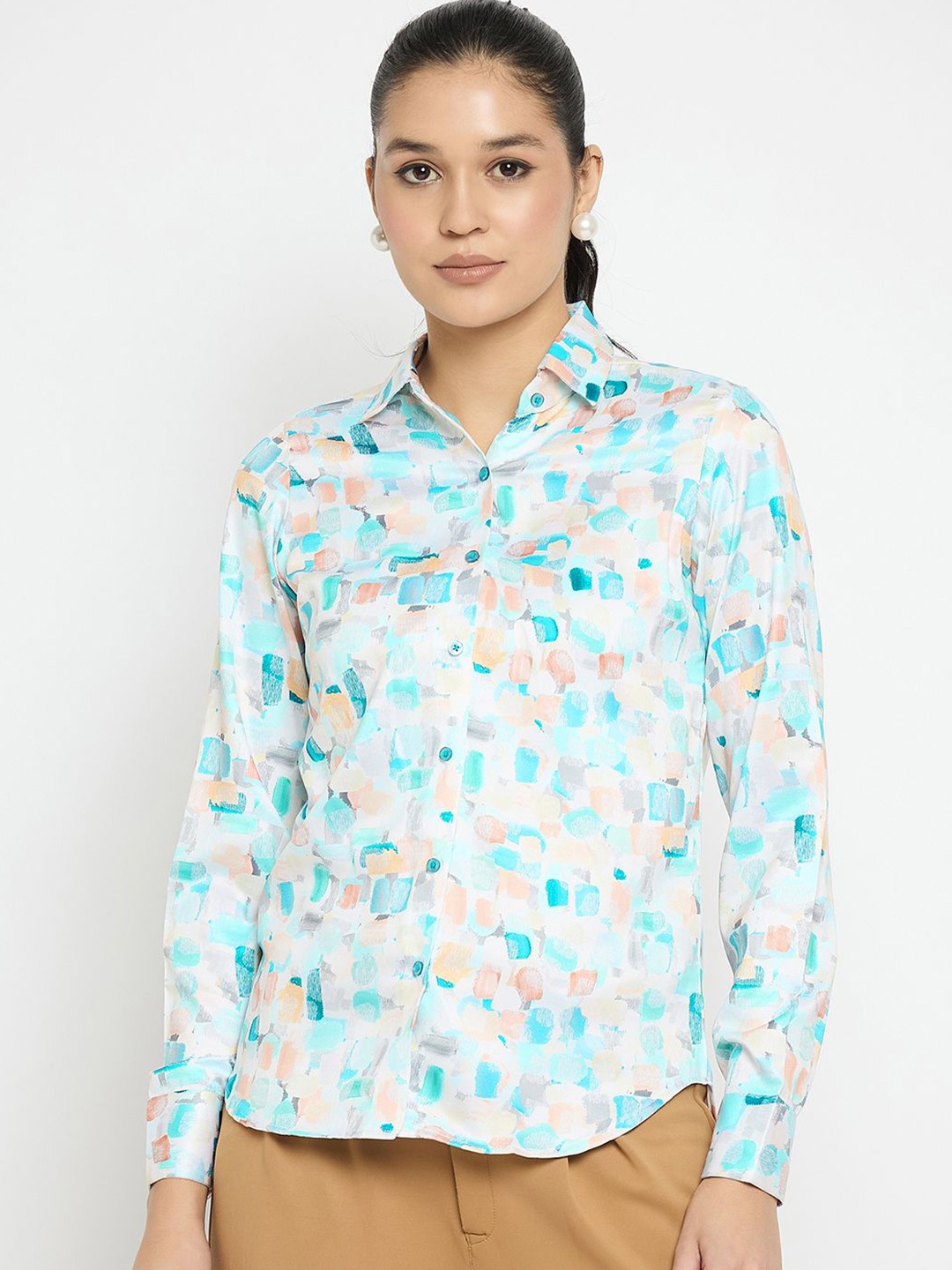 

Novio Women Comfort Floral Opaque Printed Casual Shirt, Green