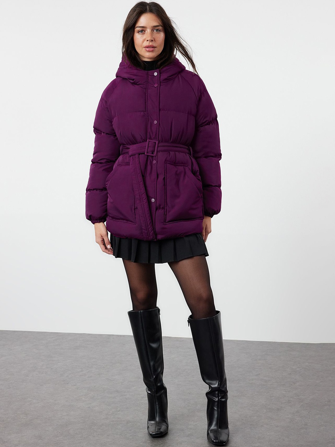 

Trendyol Women Hooded Long Sleeves Puffer Jacket, Burgundy