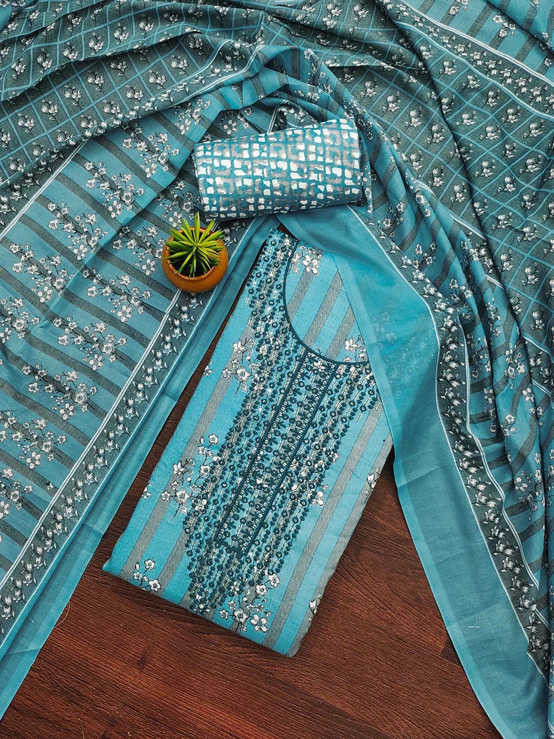 

HERE&NOW Floral Embroidered Sequinned Unstitched Dress Material, Blue