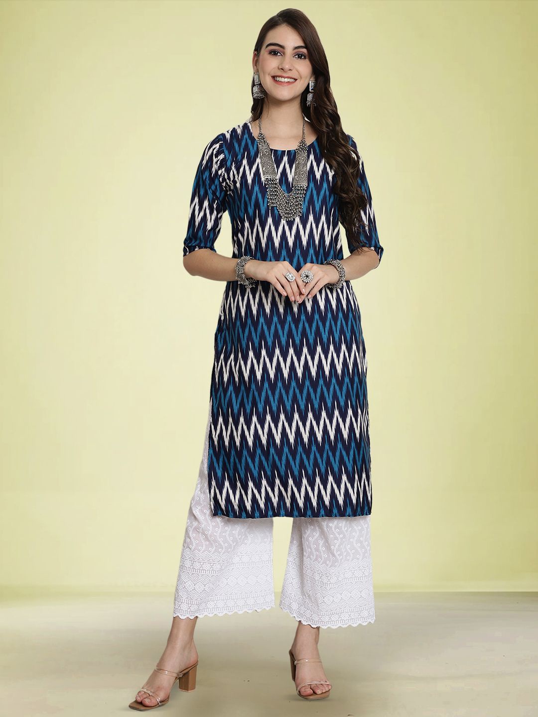 

Moda Rapido Women Chevron Printed Round Neck Straight Kurta, Blue