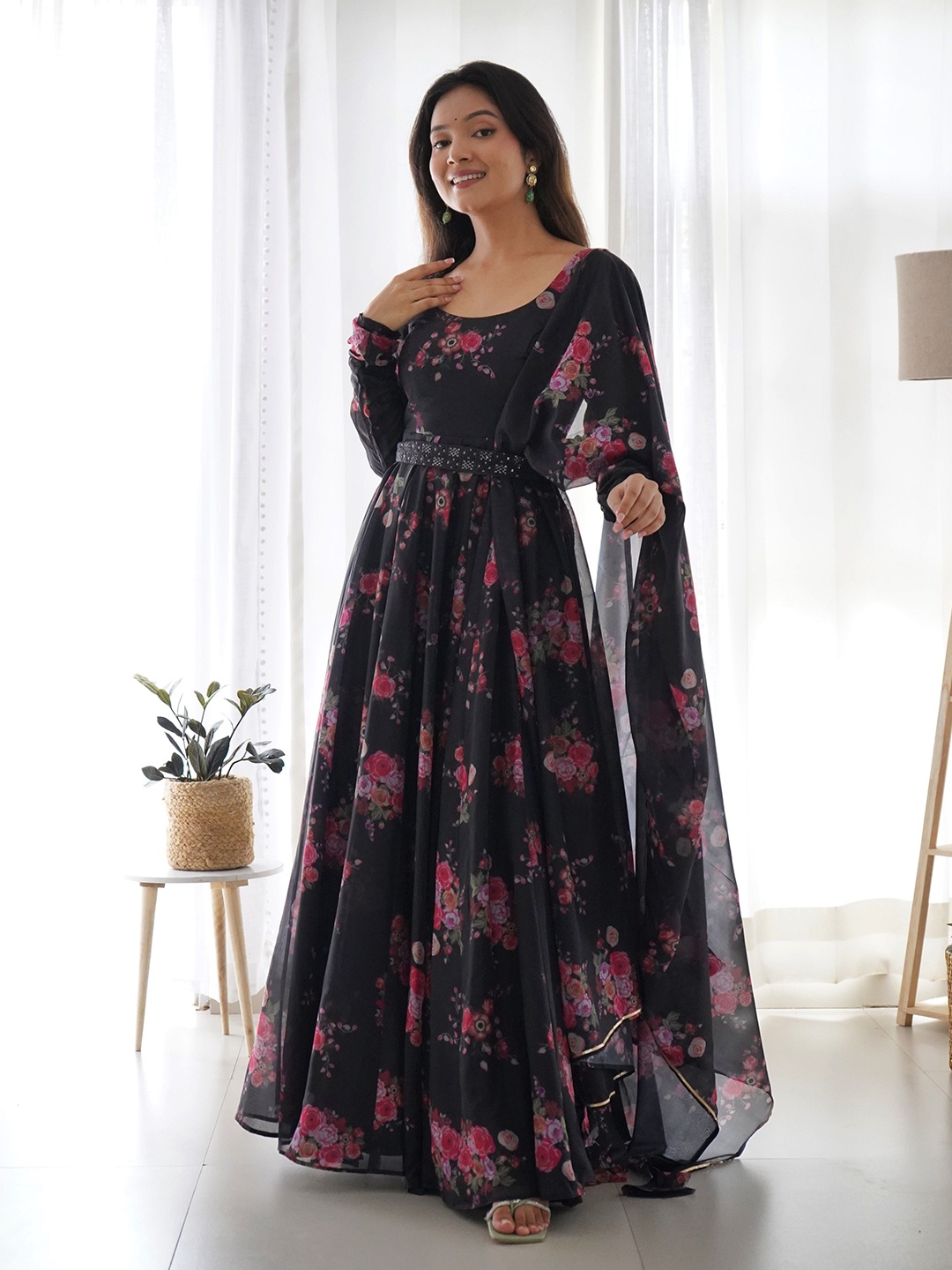 

BAHU PALACE Floral Print Georgette Fit & Flare Maxi Dress, Black