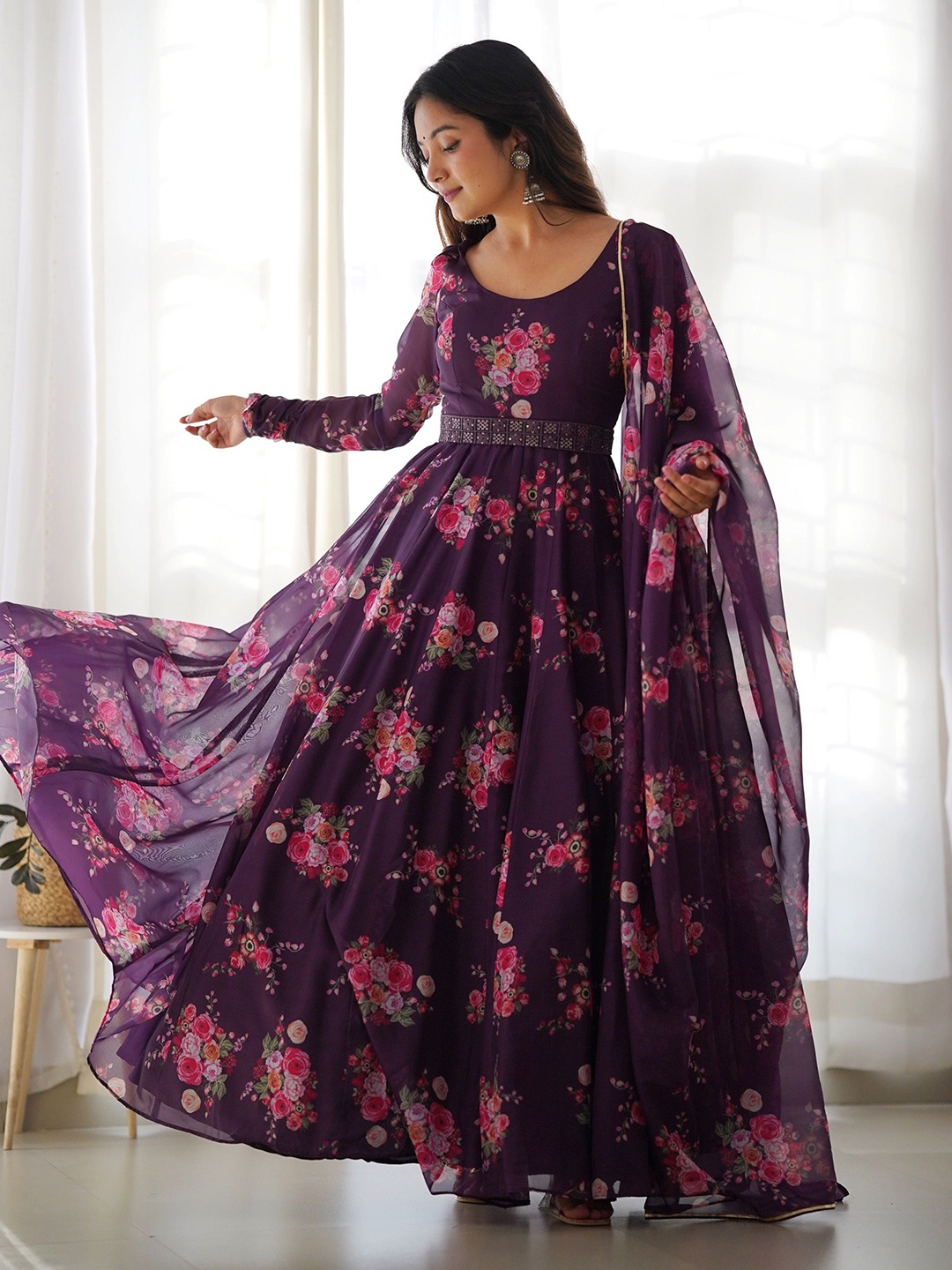 

BAHU PALACE Women Floral Printed Georgette Fit & Flare Maxi Ethnic Dresses, Purple