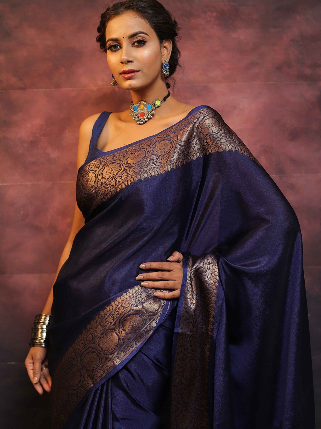 

Krimmple Woven Design Zari Saree, Navy blue