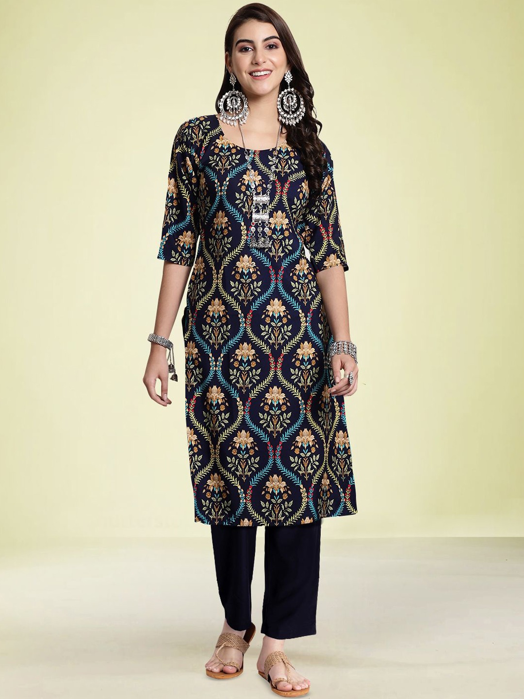 

Moda Rapido Floral Printed Round Neck Straight Kurta with Trouser, Blue