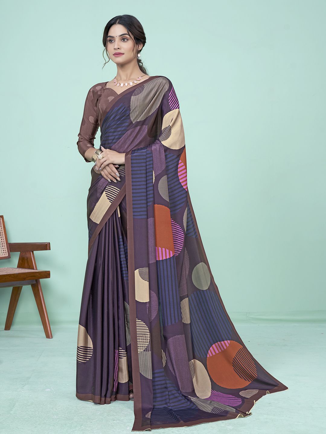 

Krimmple Geometric Printed Saree, Purple