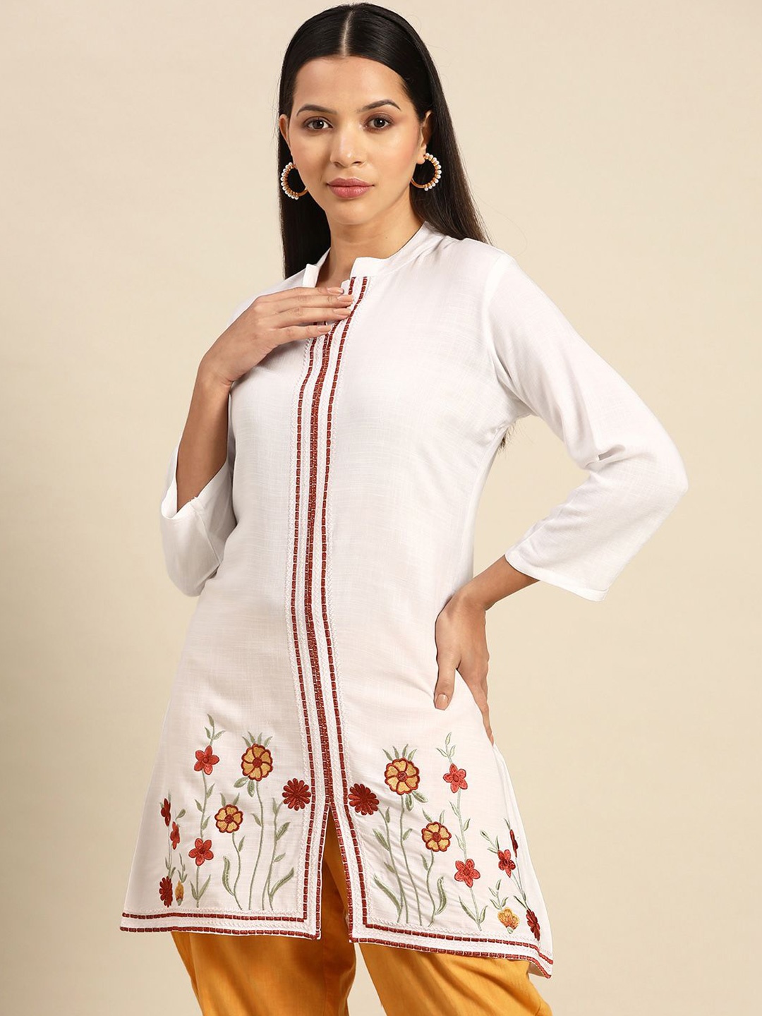 

INDYES Floral Embroidered Thread Work Thread Work Kurti, White