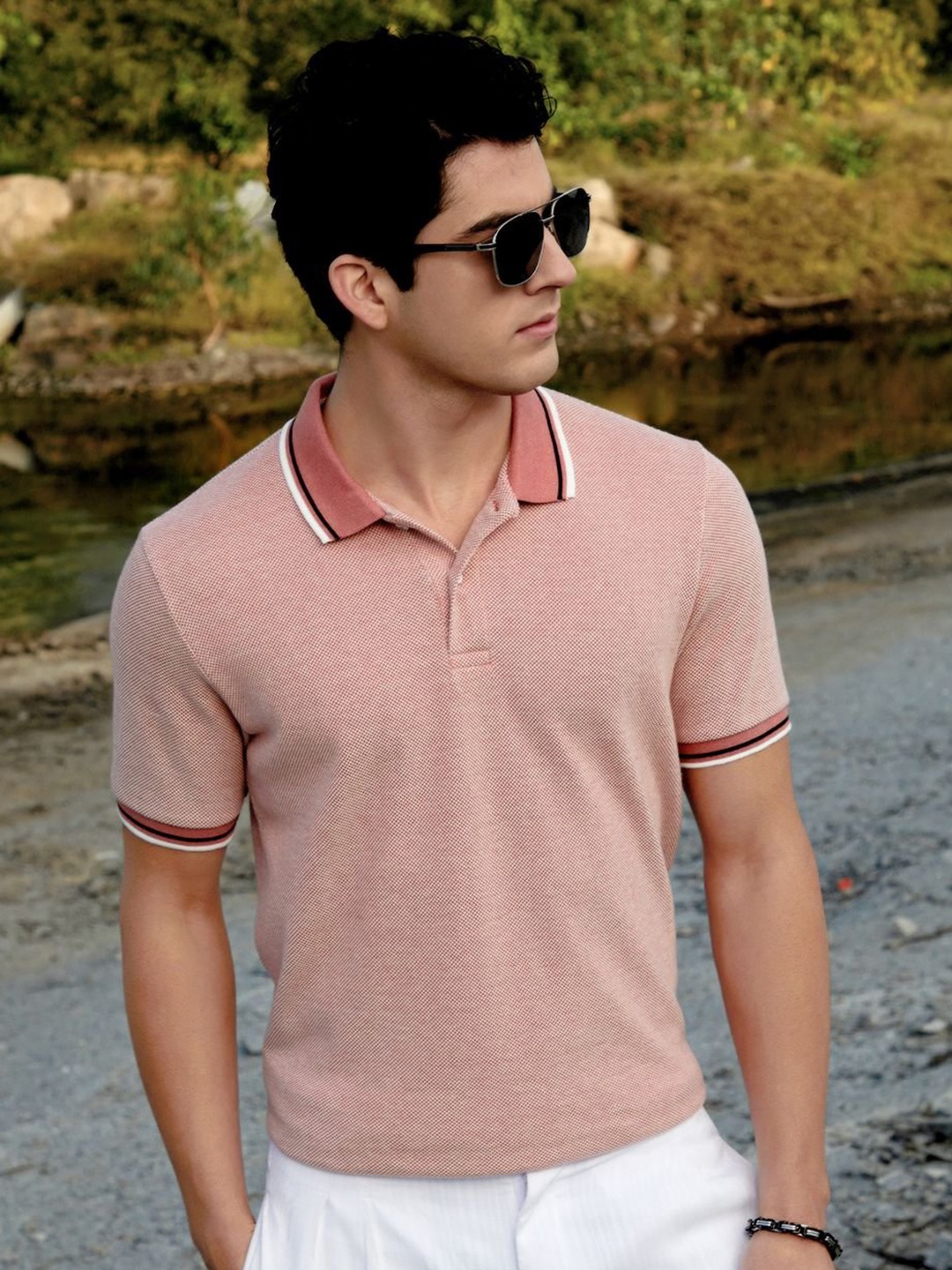 

Campus Sutra Men Solid Polo Collar Cotton T-shirt, Pink