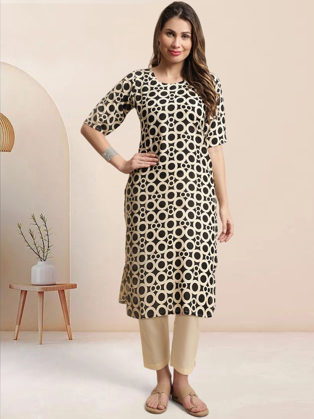 

Moda Rapido Geometric Printed Round Neck Straight Kurta With Trouser, Black