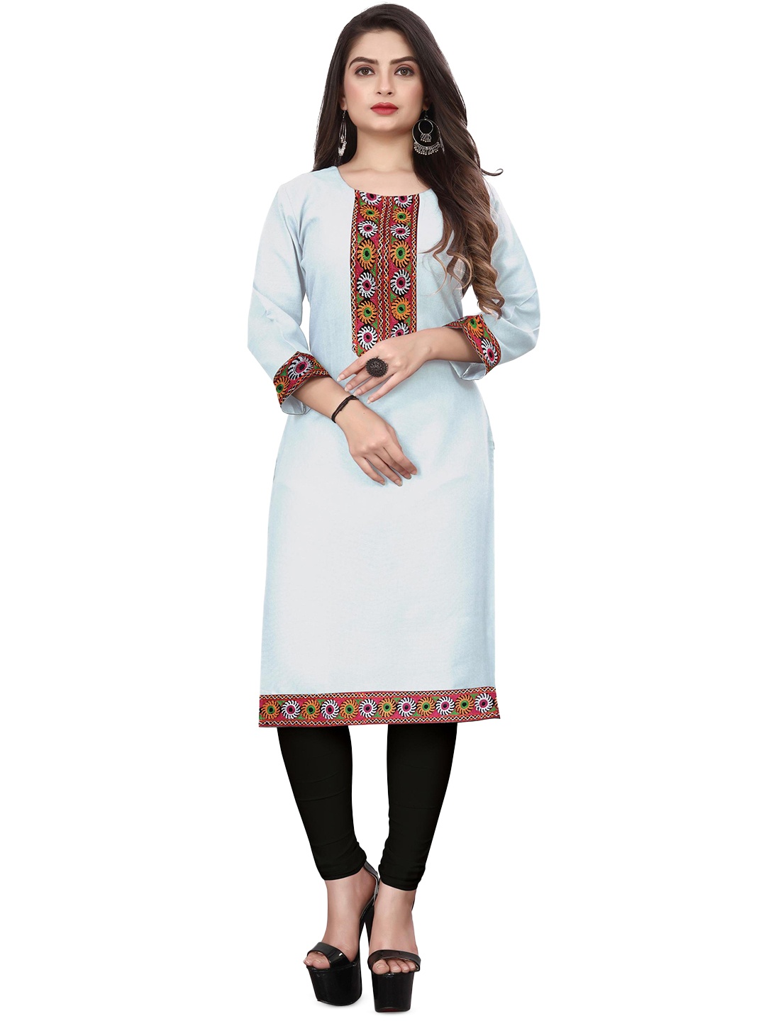 

HF HOLYDAY FASHION Ethnic Motifs Embroidered Round Neck Straight Kurta, White