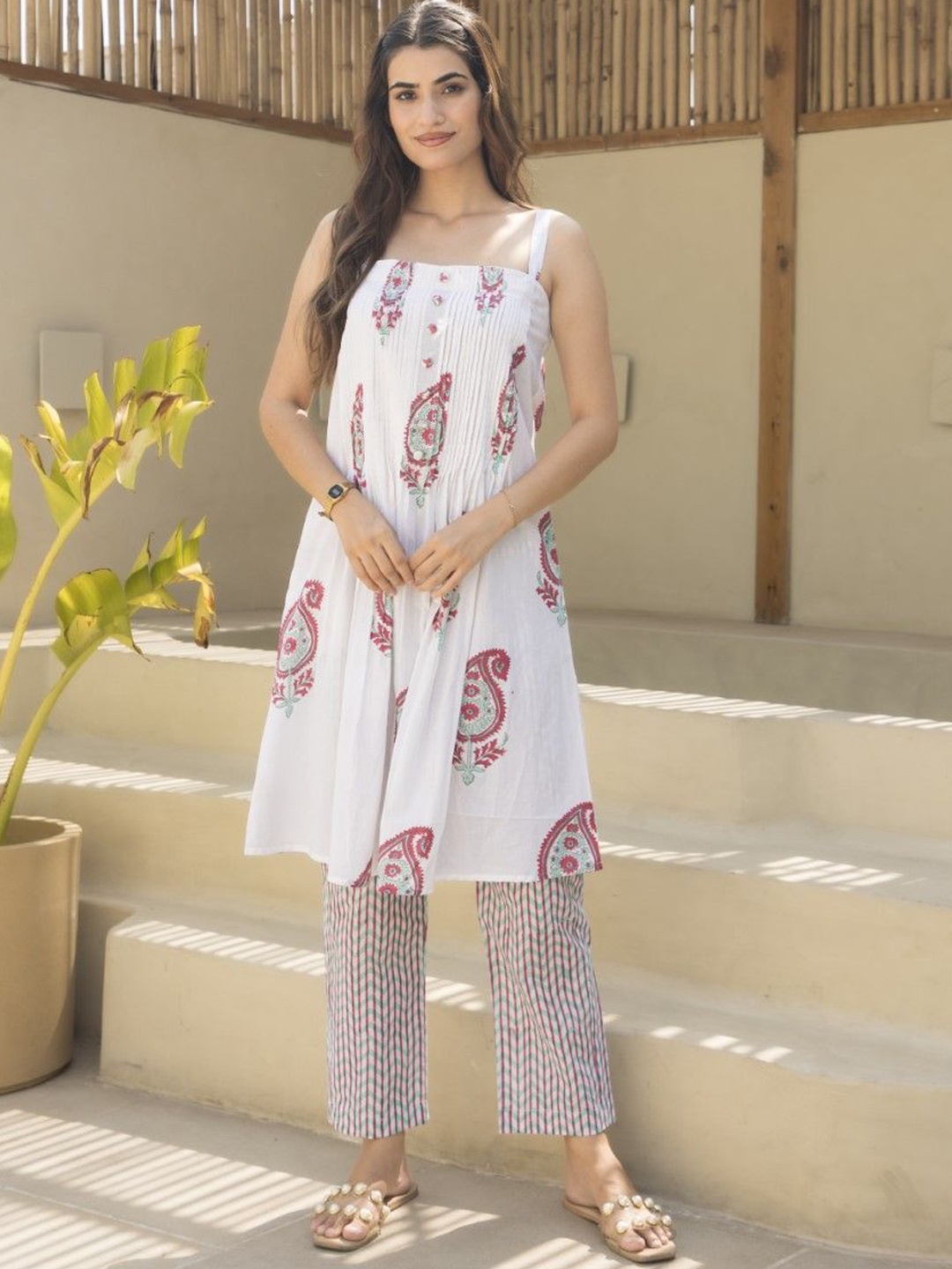 

ANUVAS Women Ethnic Motifs Printed Shoulder Straps Cotton A-Line Kurta, White