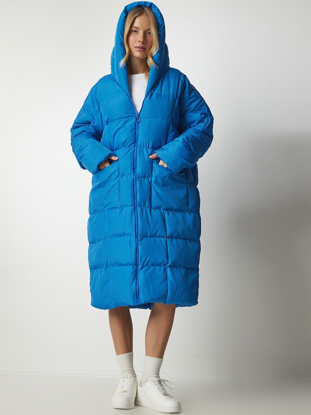 

Happiness istanbul Women Hooded Quilted Jacket, Turquoise blue