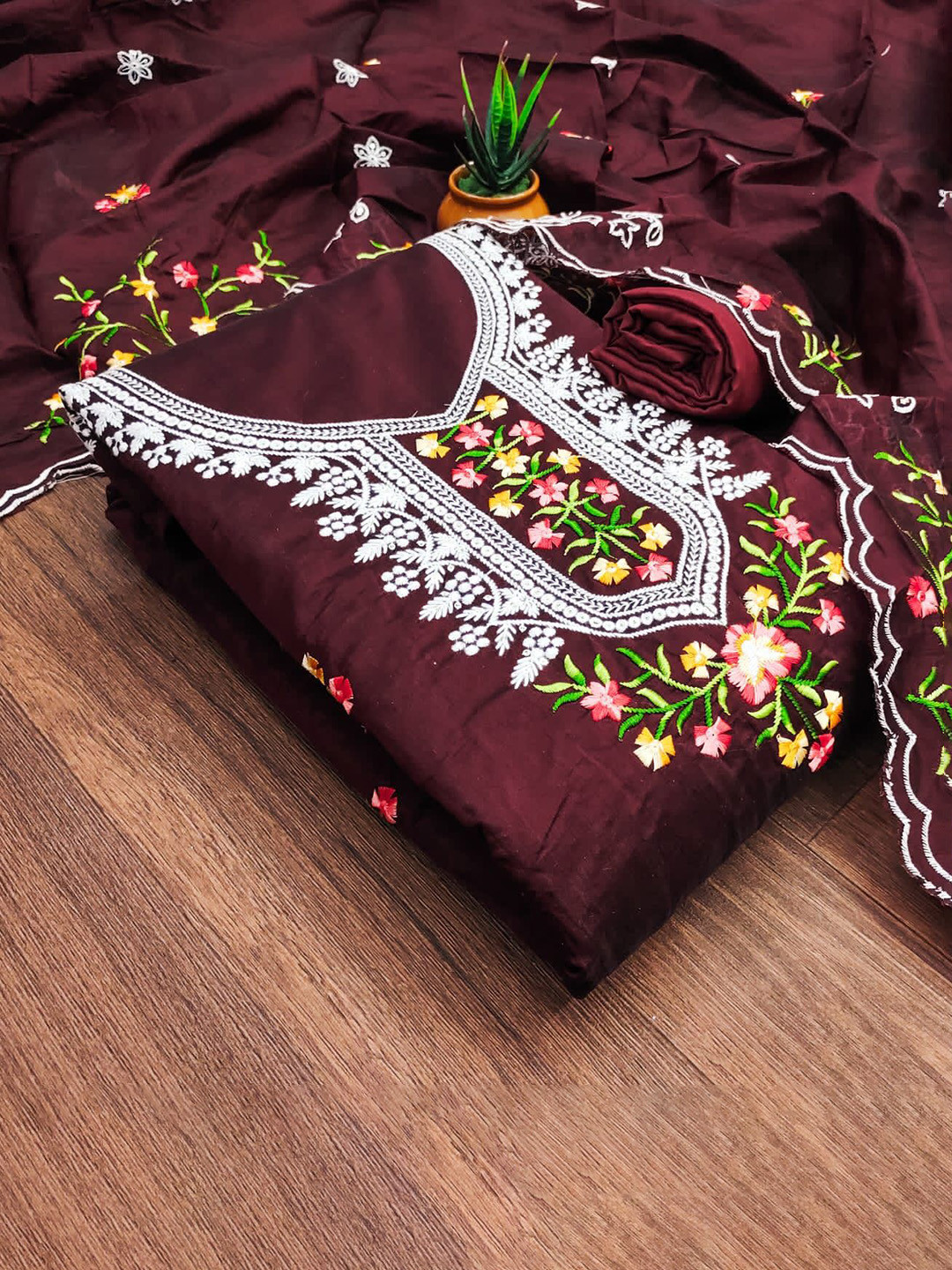 

HMP Fashion Floral Embroidered Jacquard Chanderi Unstitched Dress Material, Maroon