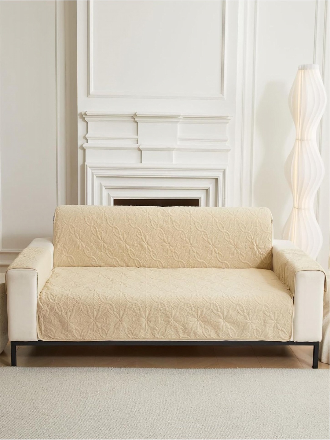 

HOUSE OF QUIRK Beige Printed Four Seater Quilted Water-Resistant Sofa Mat With Arms