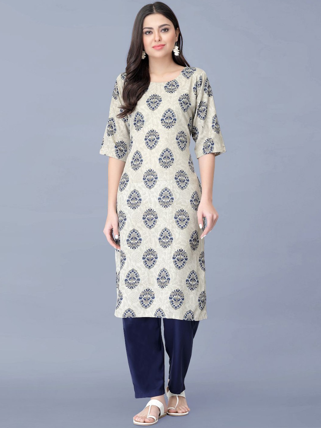 

Moda Rapido Floral Printed Round Neck Straight Kurta With Trousers, Grey