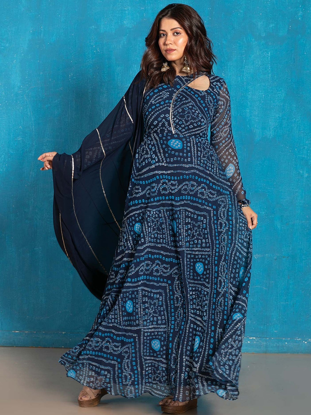 

NUD Bandhani Printed Mandarin Collar Georgette Anarkali Kurta With Dupatta, Navy blue