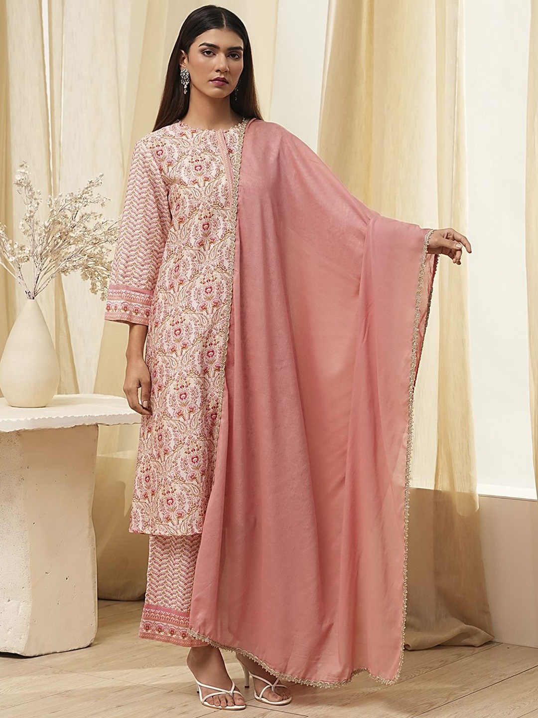 

Biba Cotton Dupatta, Pink