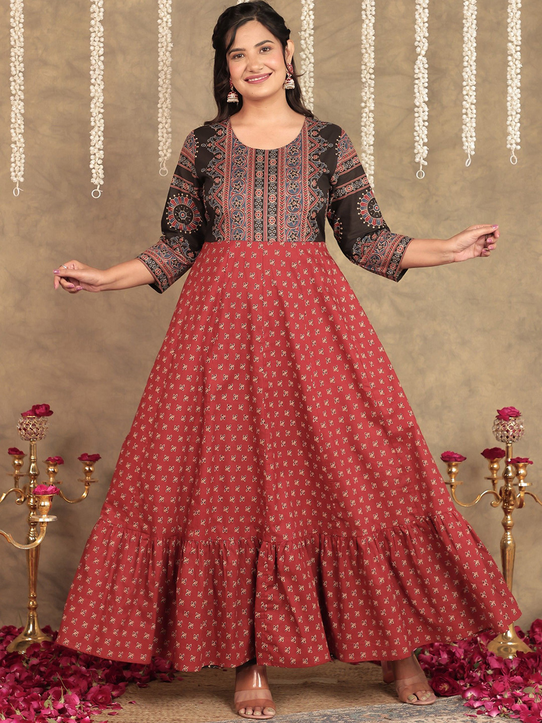 

Aramya Ethnic Motifs Printed Pure Cotton Anarkali Kurtas, Red