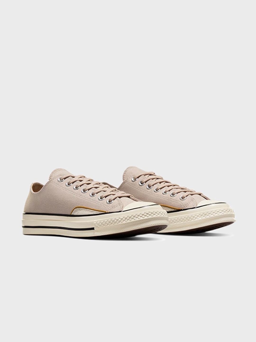 

Converse Unisex Chuck 70 '90S Sport Low Top Sneakers, Beige