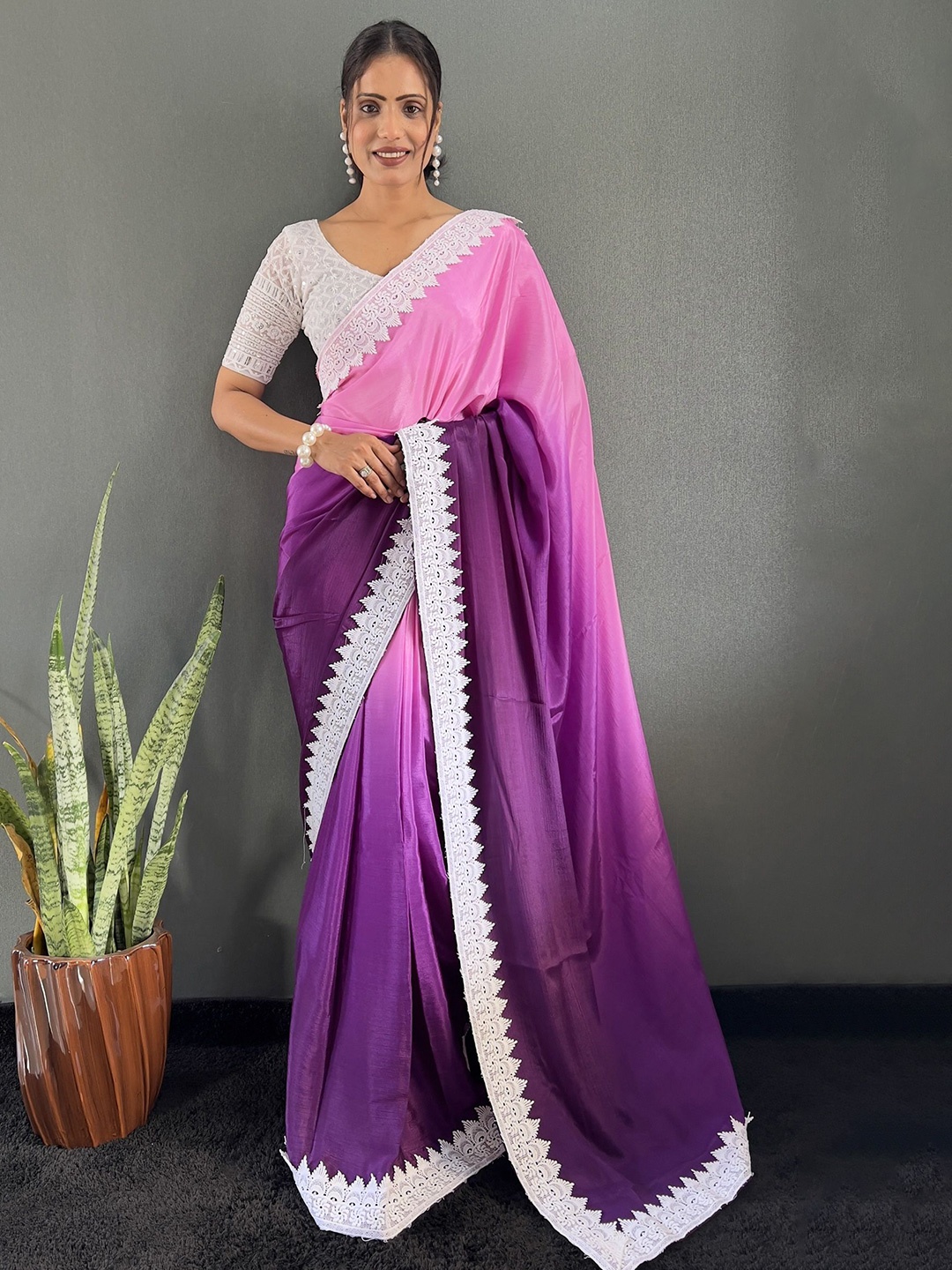 

Aika Ombre Pure Chiffon Saree, Pink