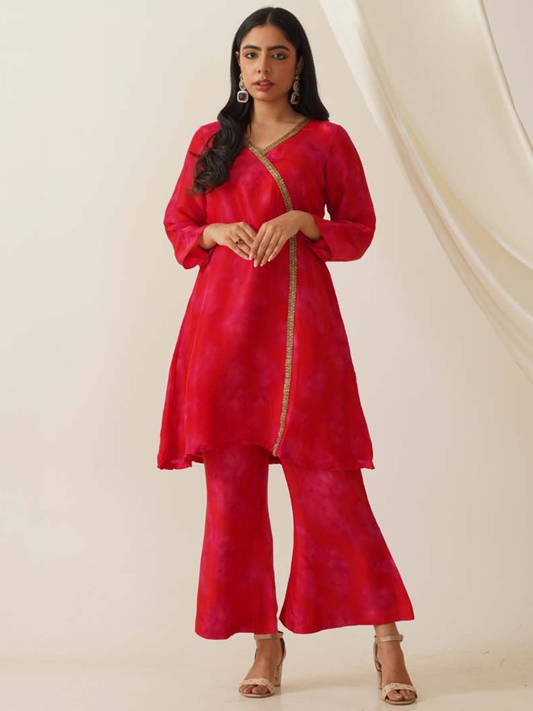 

Akshayini Women Embroidered Regular Kurta with Palazzos, Red