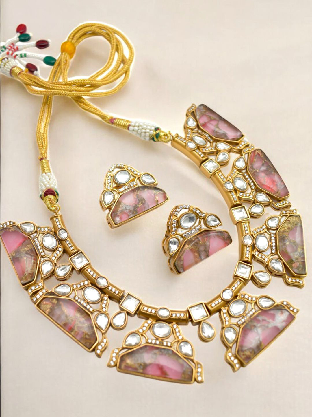 

TISHUL JEWELS Gold-Plated Stone-Studded Jewellery Set
