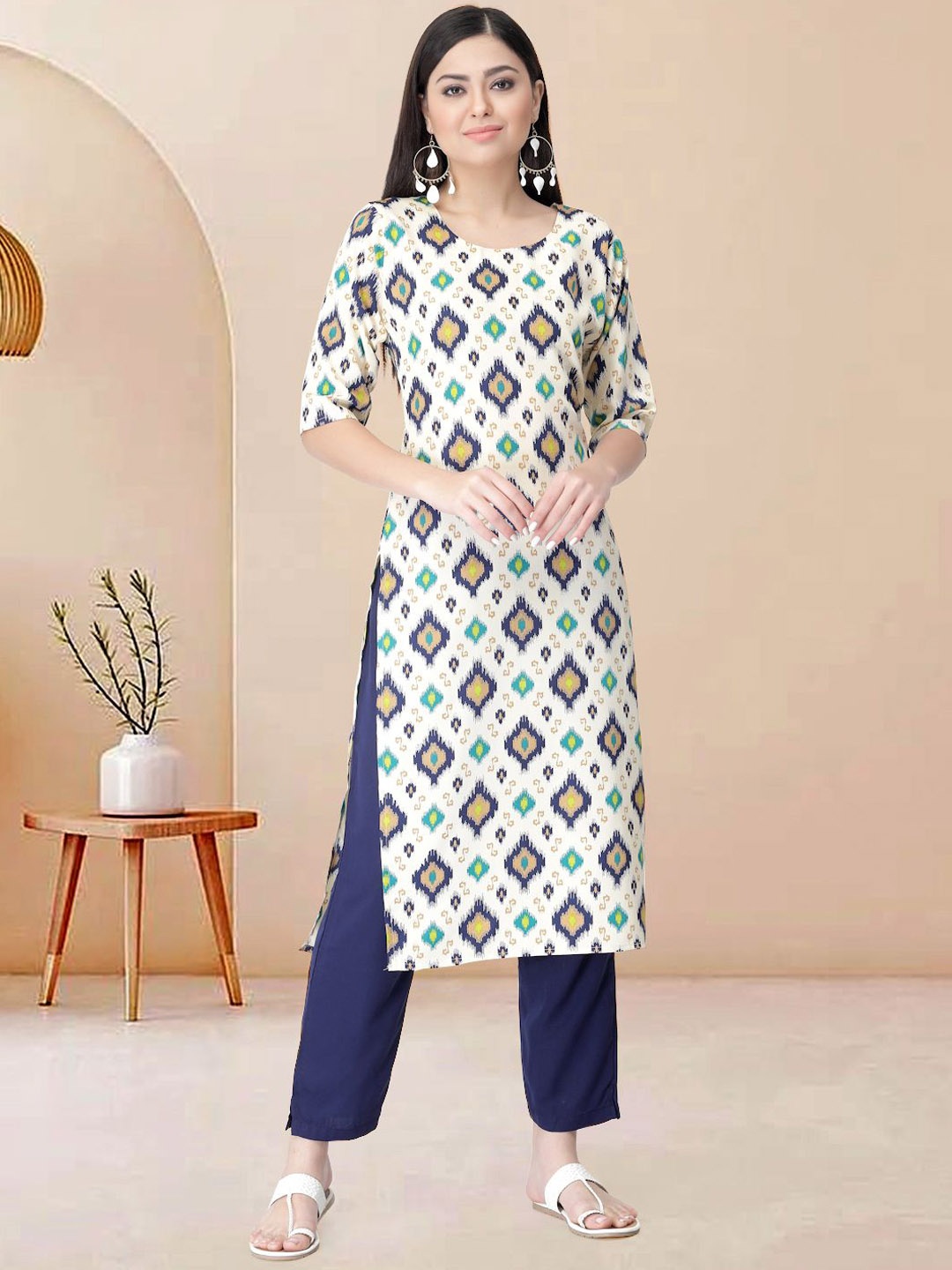 

Moda Rapido Ethnic Motifs Printed Round Neck Straight Kurta With Trousers, White