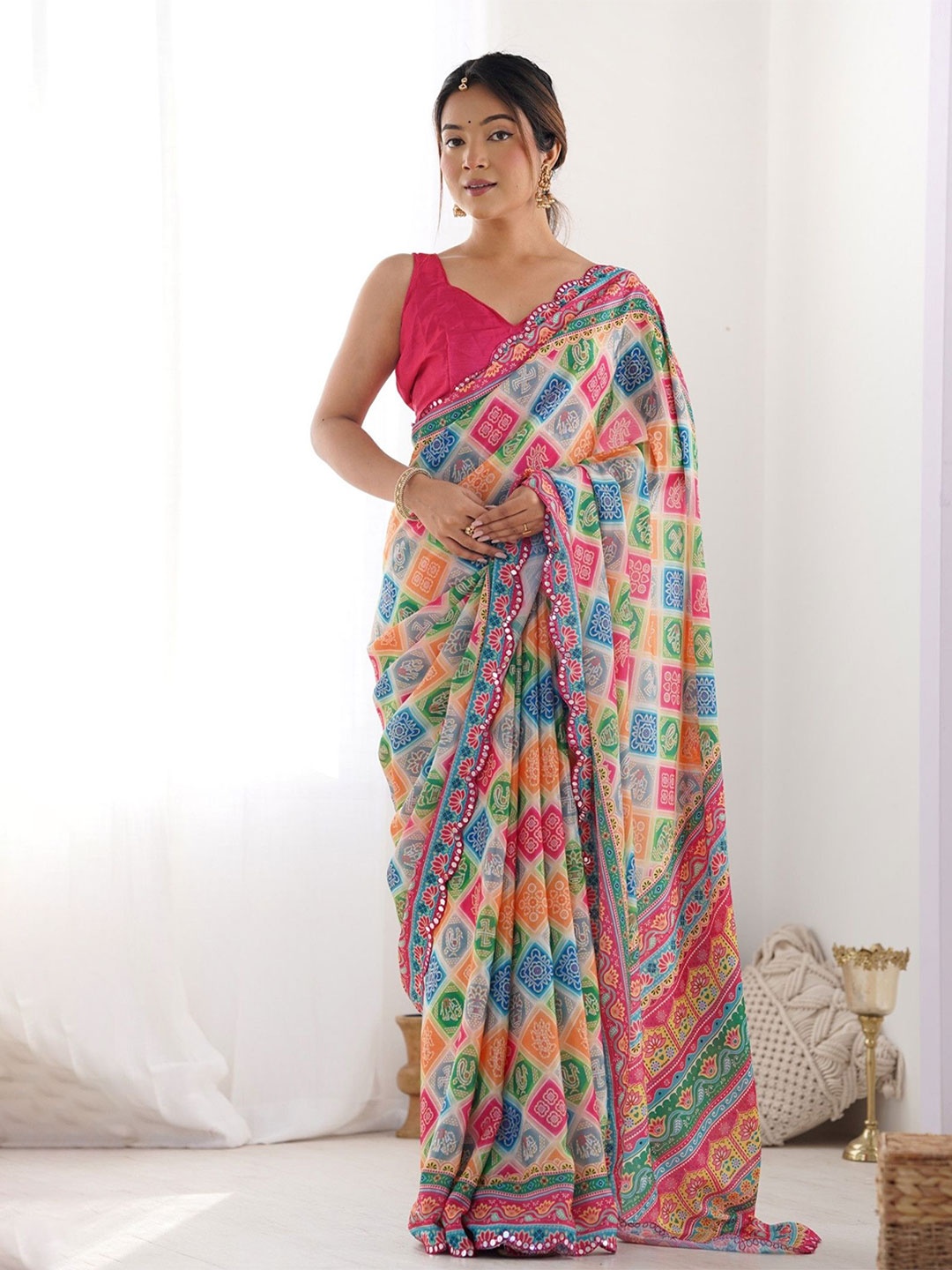 

MySilkLove Printed Saree, Yellow