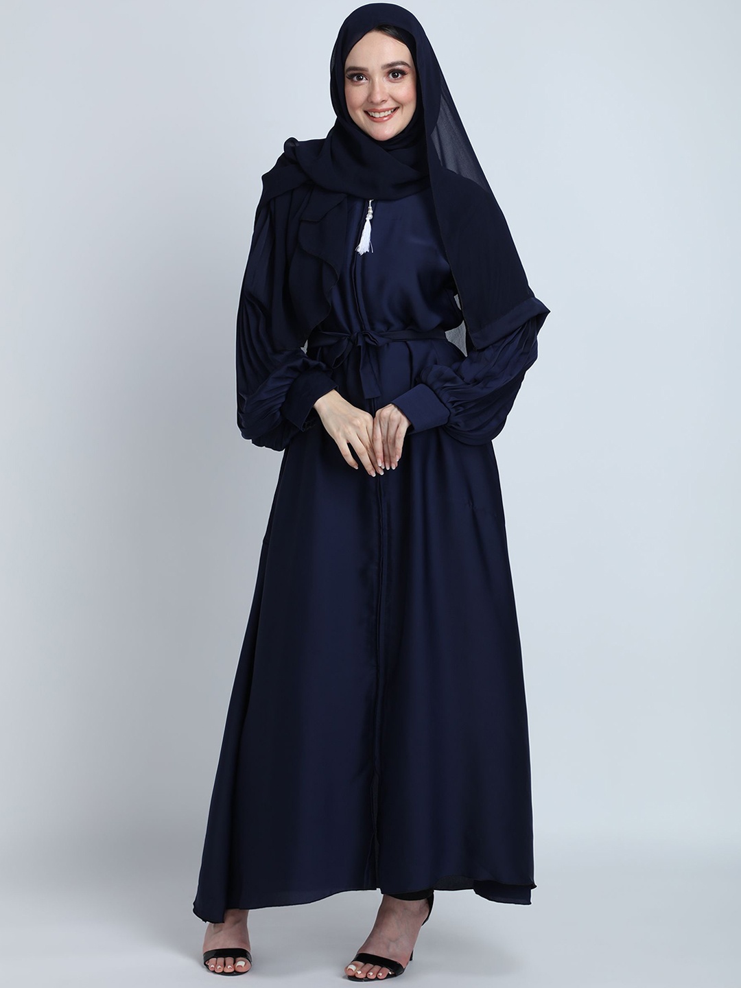 

BROKE BRAND Abaya With Pleated Sleeves Comes With Waist Belt, Blue