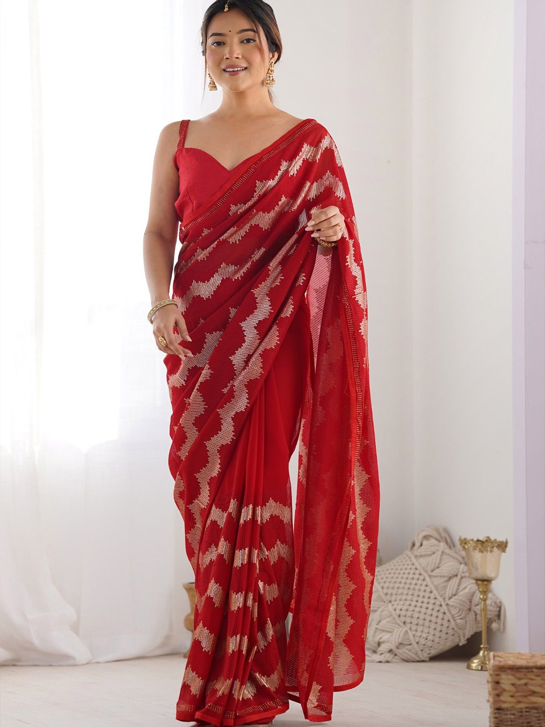 

MySilkLove Women Embellished Sequinned Pure Georgette Saree, Red
