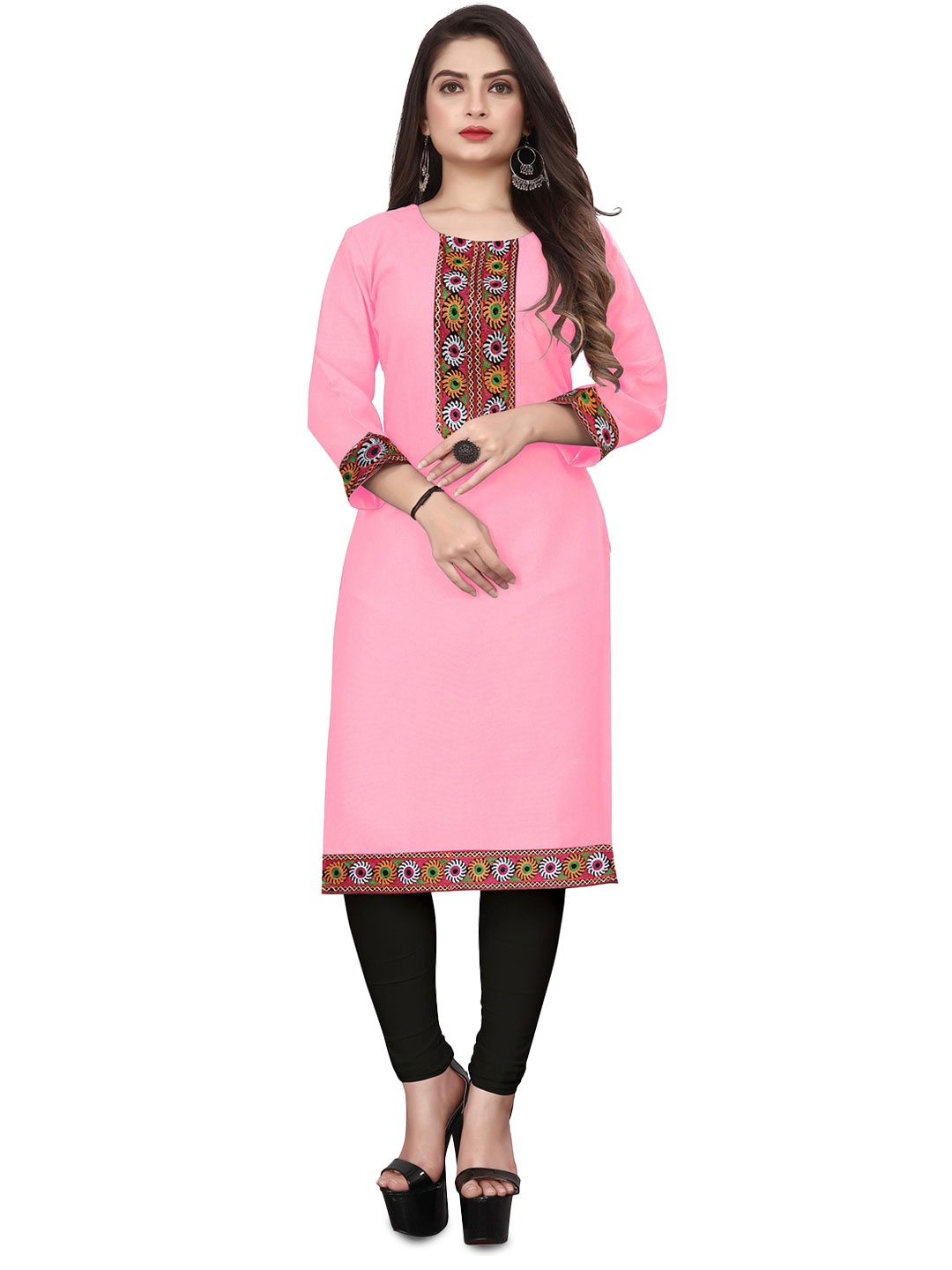 

HF HOLYDAY FASHION Ethnic Motifs Embroidered Round Neck Straight Kurta, Pink