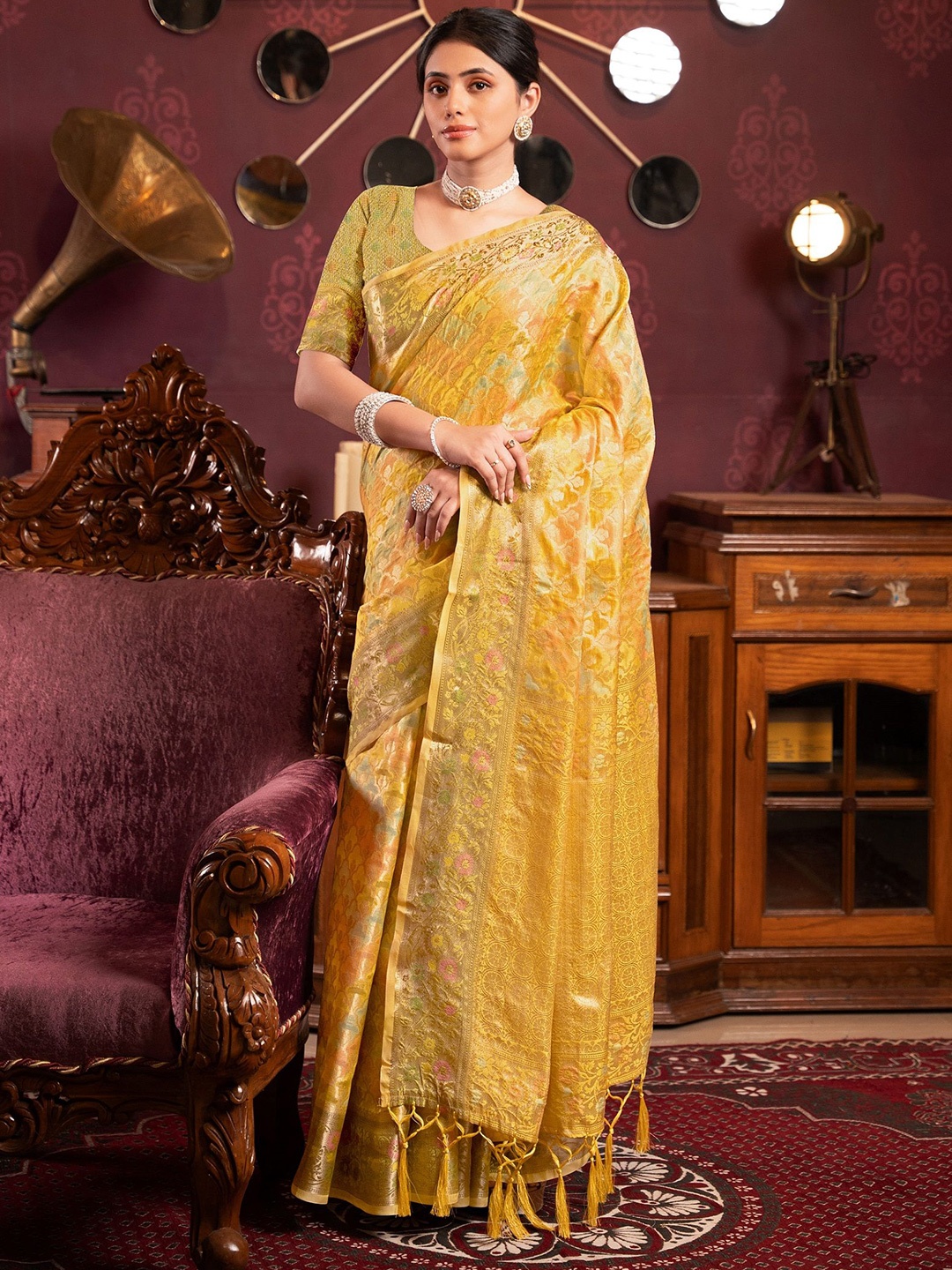 

MAHALASA Woven Design Zari Organza Banarasi Saree, Yellow