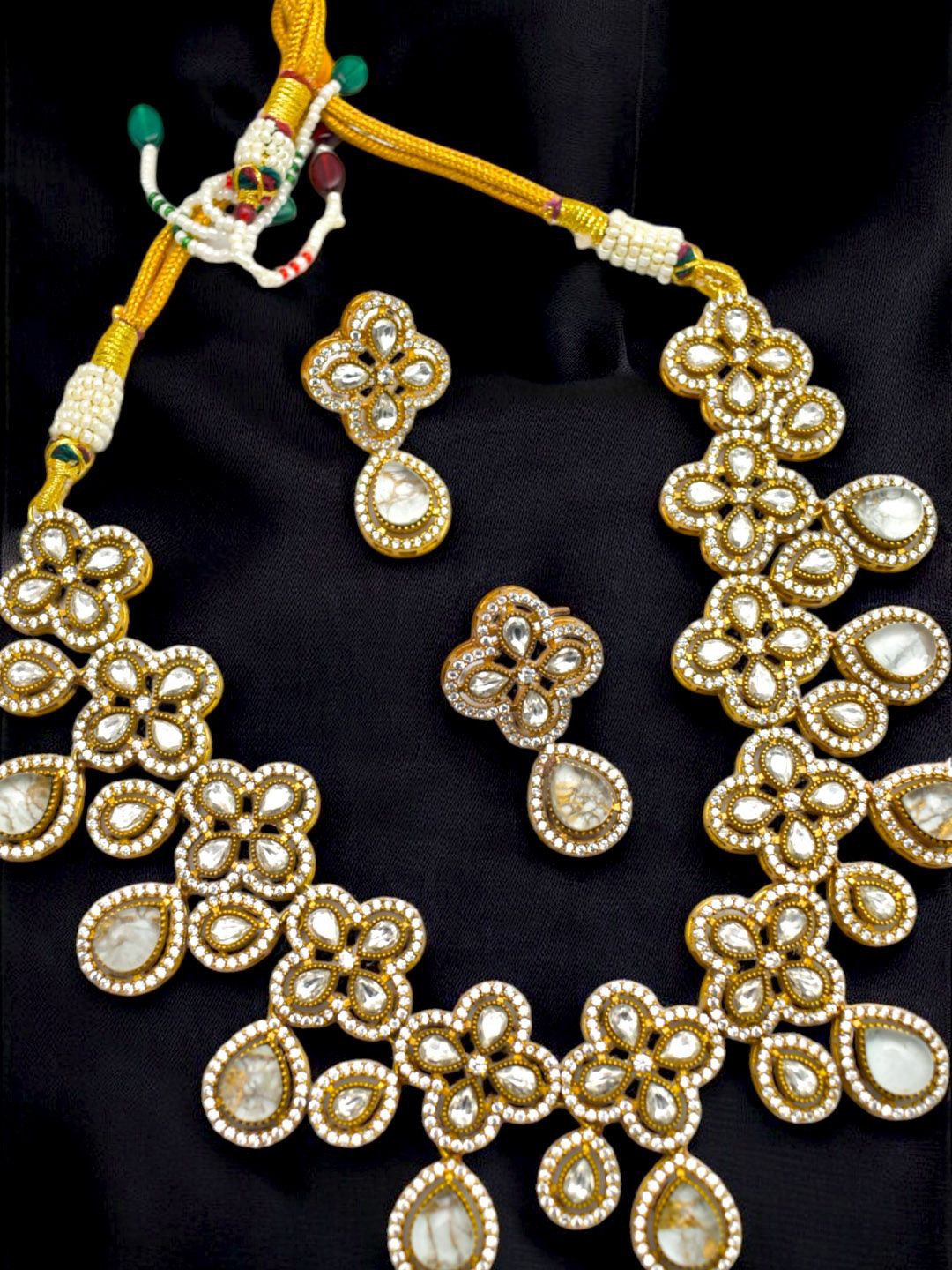 

TISHUL JEWELS Gold-Plated Stone-Studded Jewellery Set