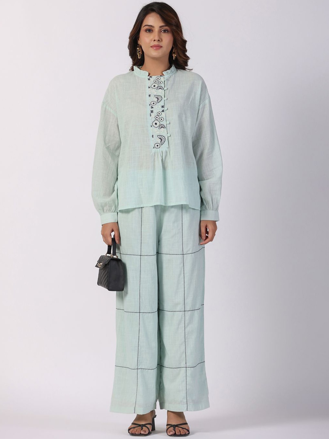 

STIL O STITCH Embroidered Mandarin Collar Pure Cotton Top And Flared Trousers, Blue