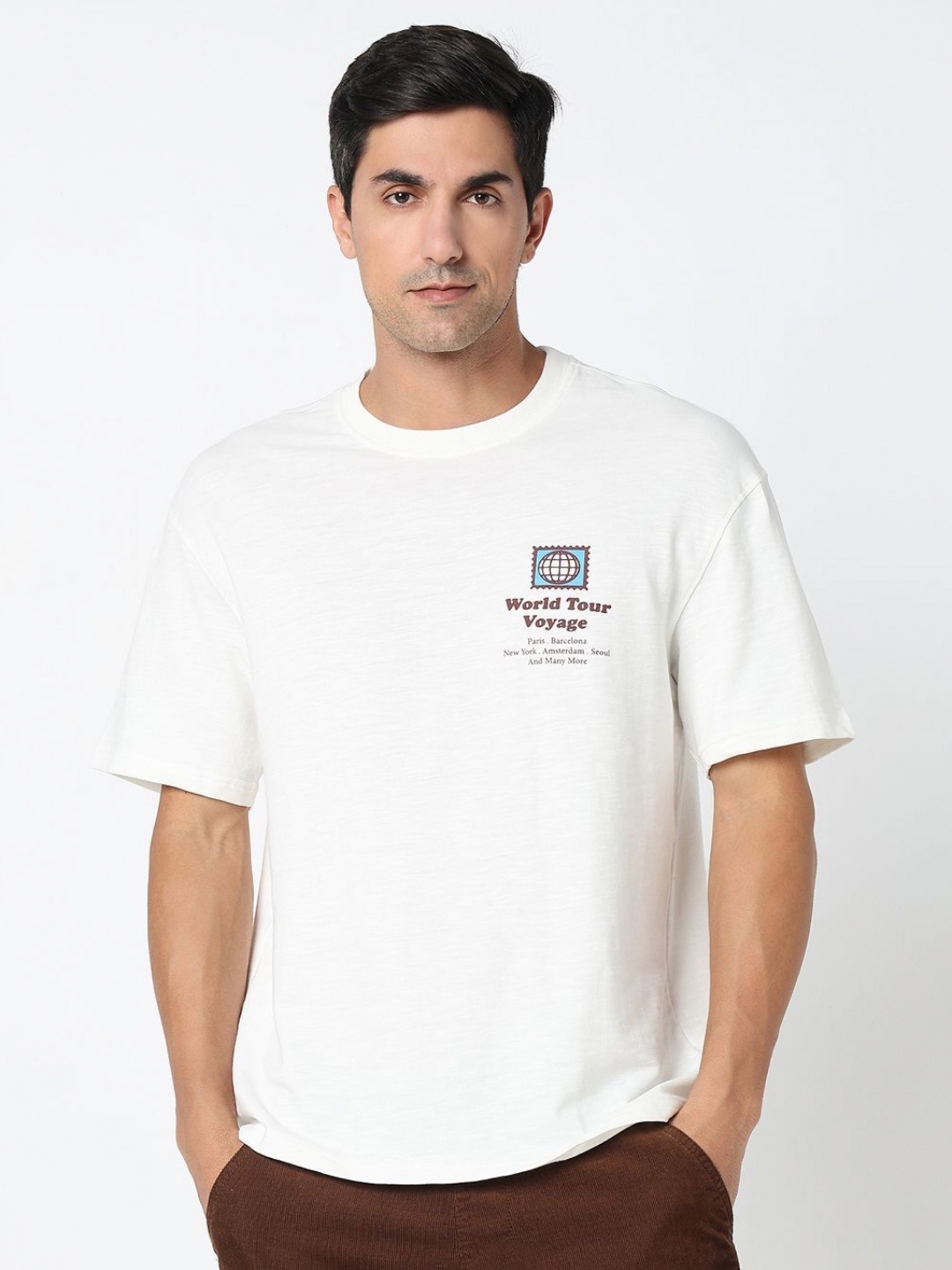 

R&B Men Monochrome Applique T-shirt, White
