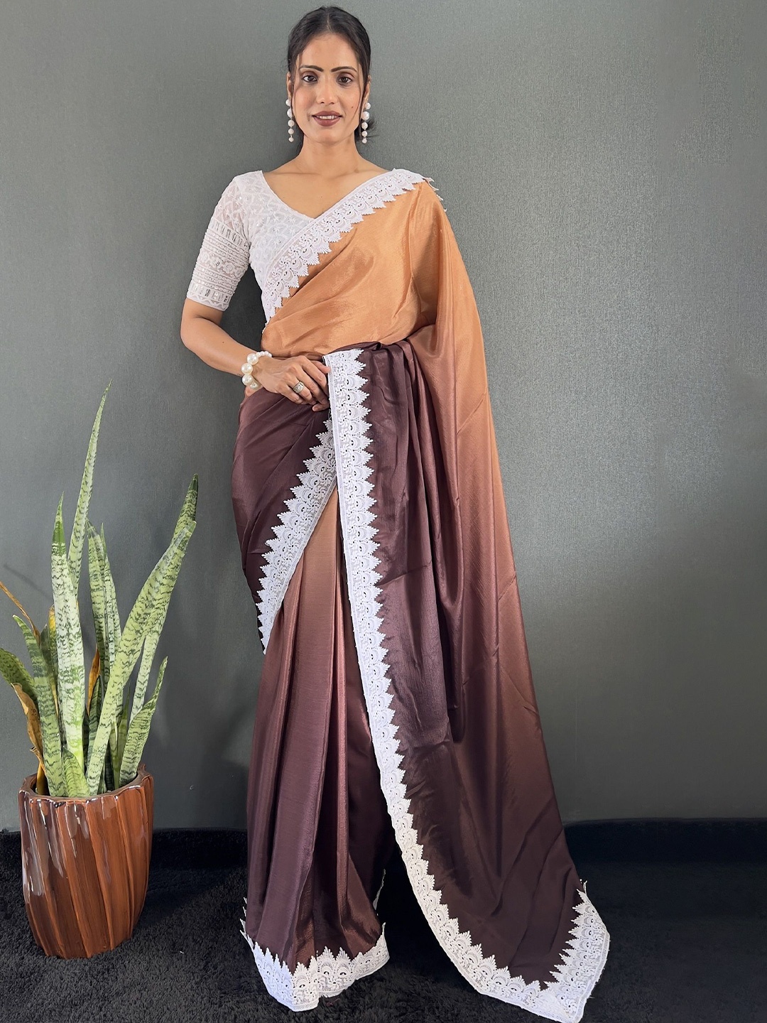 

JULEE Ombre Pure Chiffon Saree, Brown