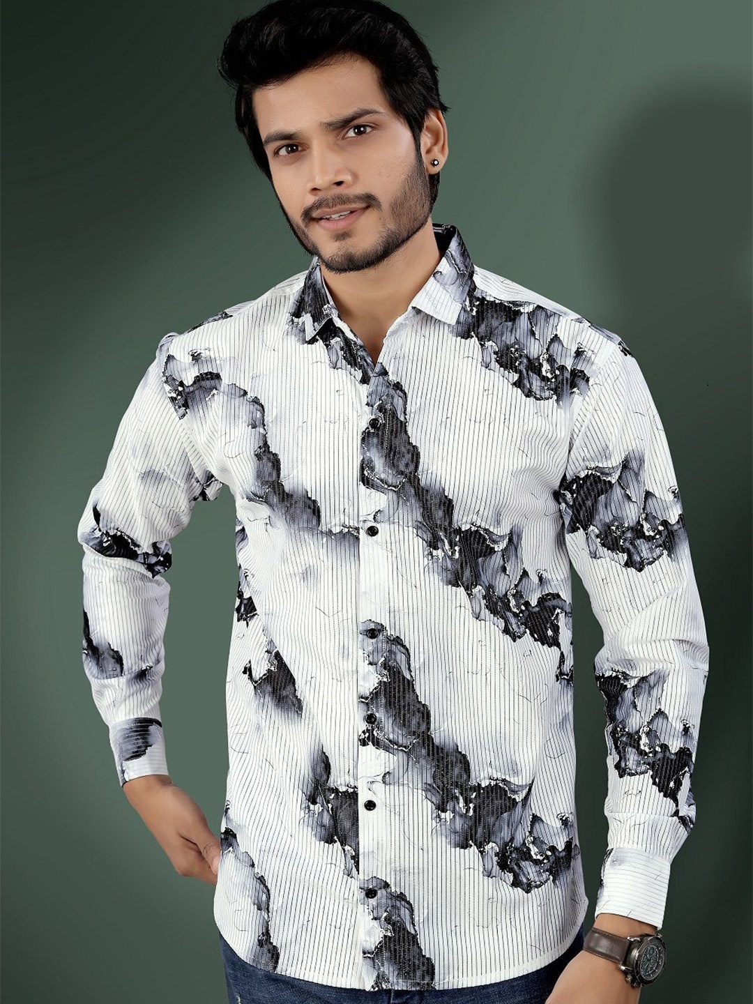 

MARMIC FAB Men Comfort Fit Spread Collar Abstract Printed Casual Shirt, White