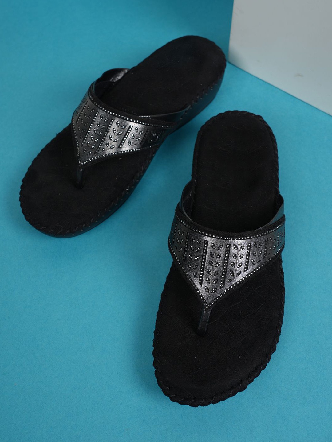 

Style Shoes Women Open Toe T-Strap Flats, Black