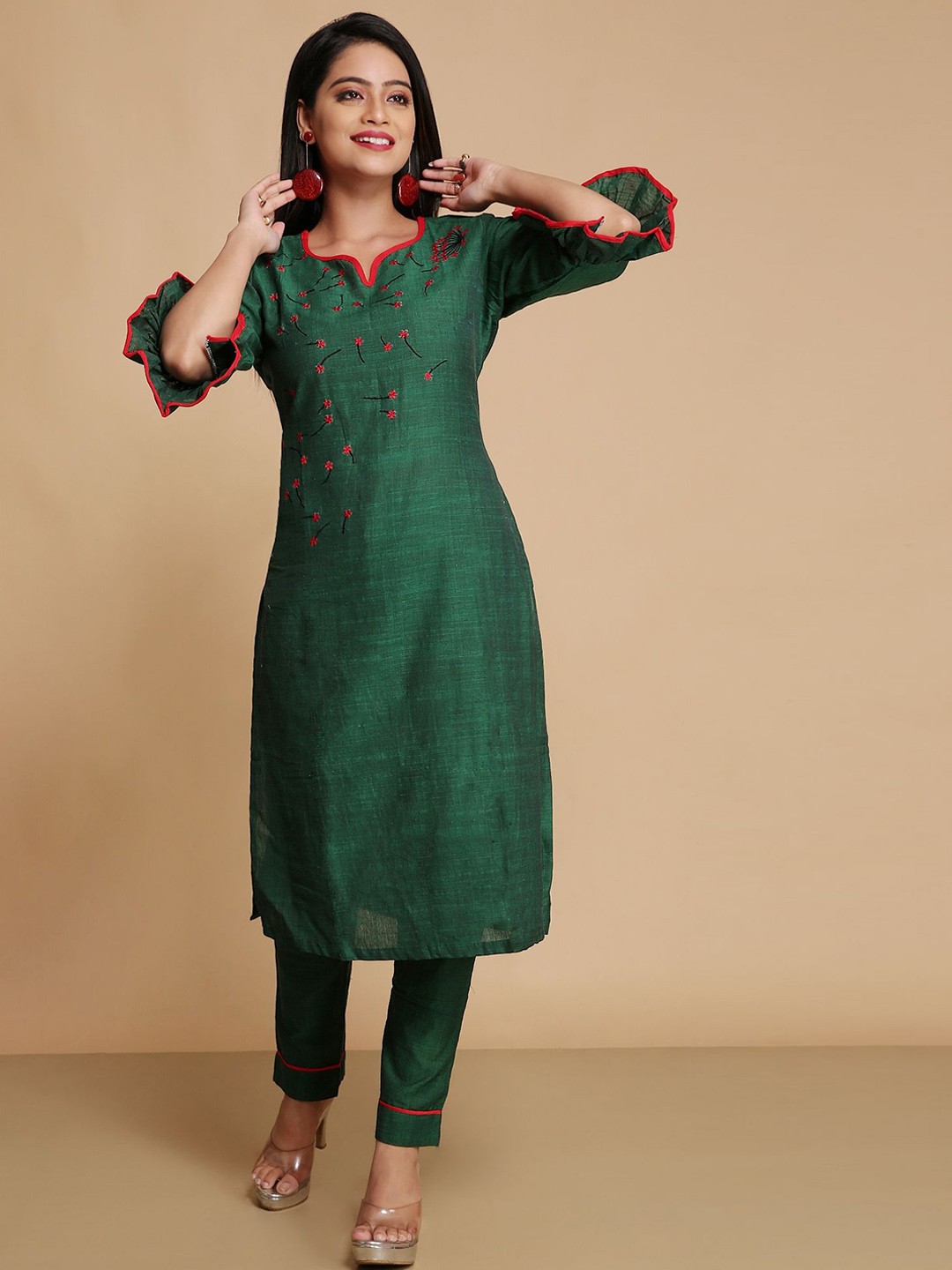 

WoodenTant Floral Embroidered Thread Work Pure Cotton Straight Kurta With Trouser, Green