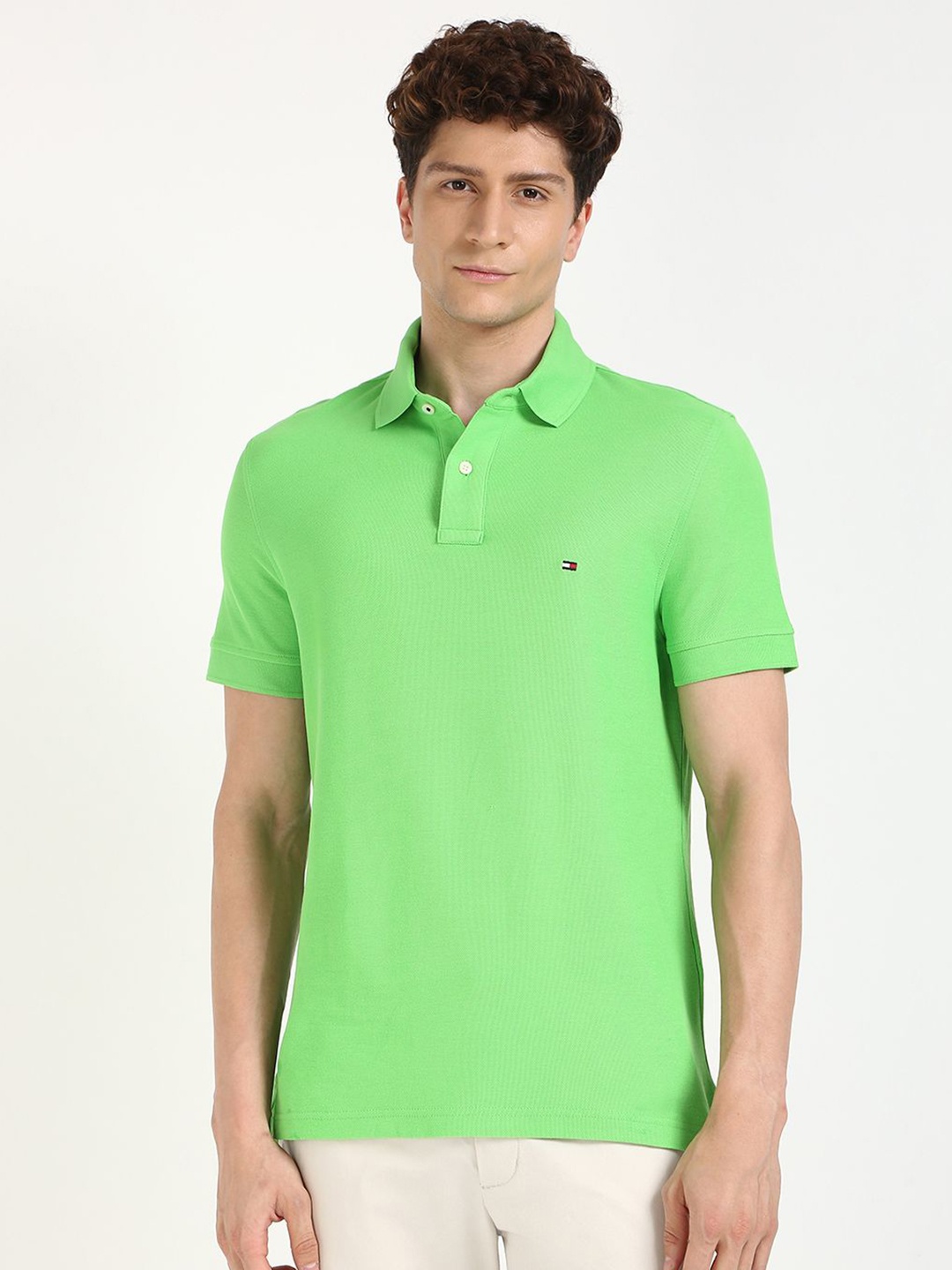 

Tommy Hilfiger Men Solid Polo Collar Cotton Slim Fit T-shirt, Green