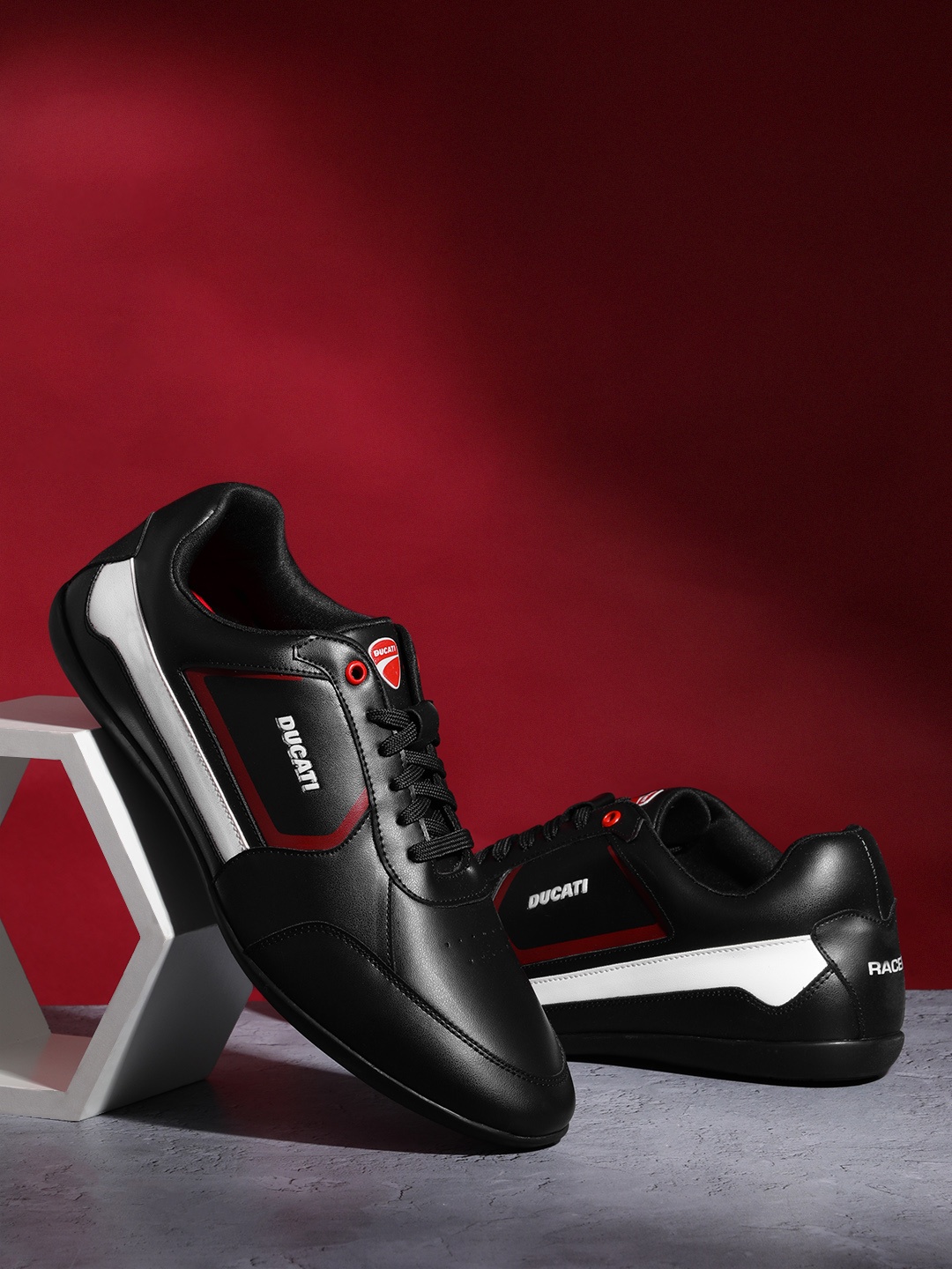 

Ducati Men Everyday Sneakers, Black