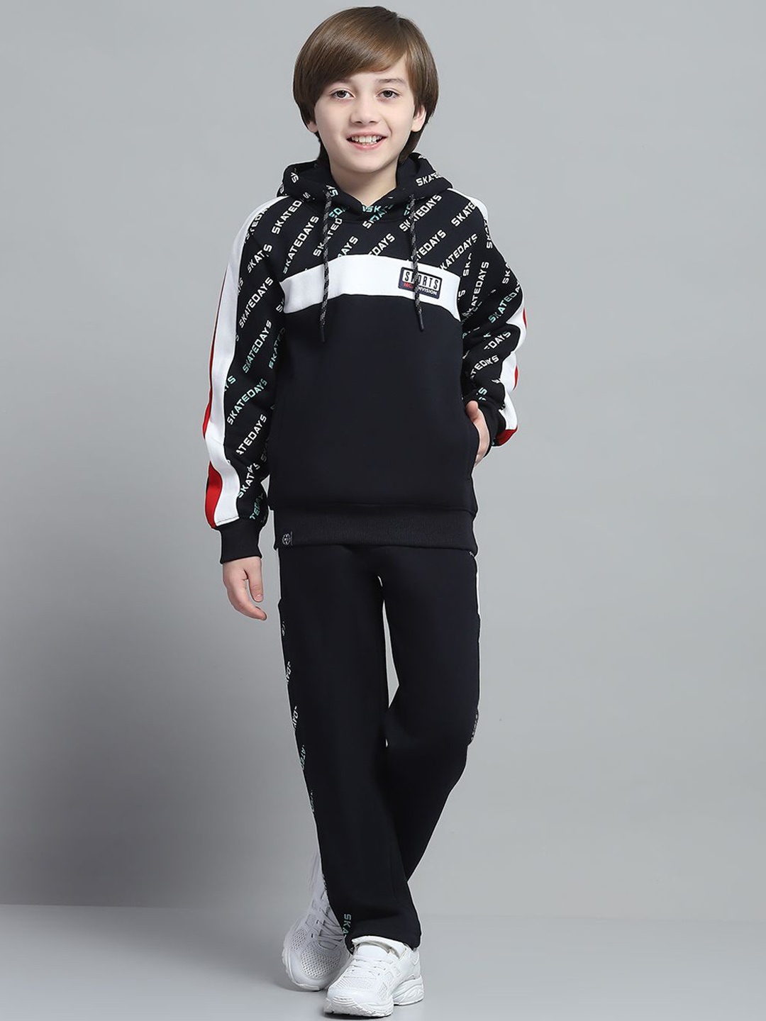 

Monte Carlo Boys Printed Tracksuit, Navy blue