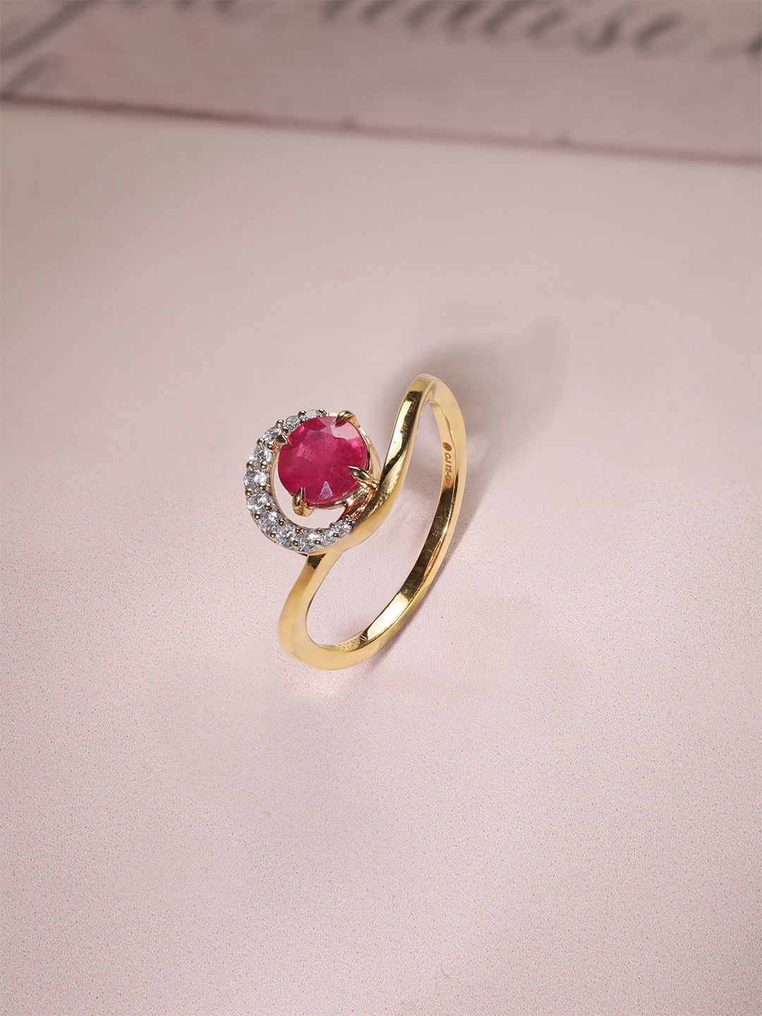 

Mia by Tanishq Women 4KT Finger Ring Diamond-2.5gm, Gold