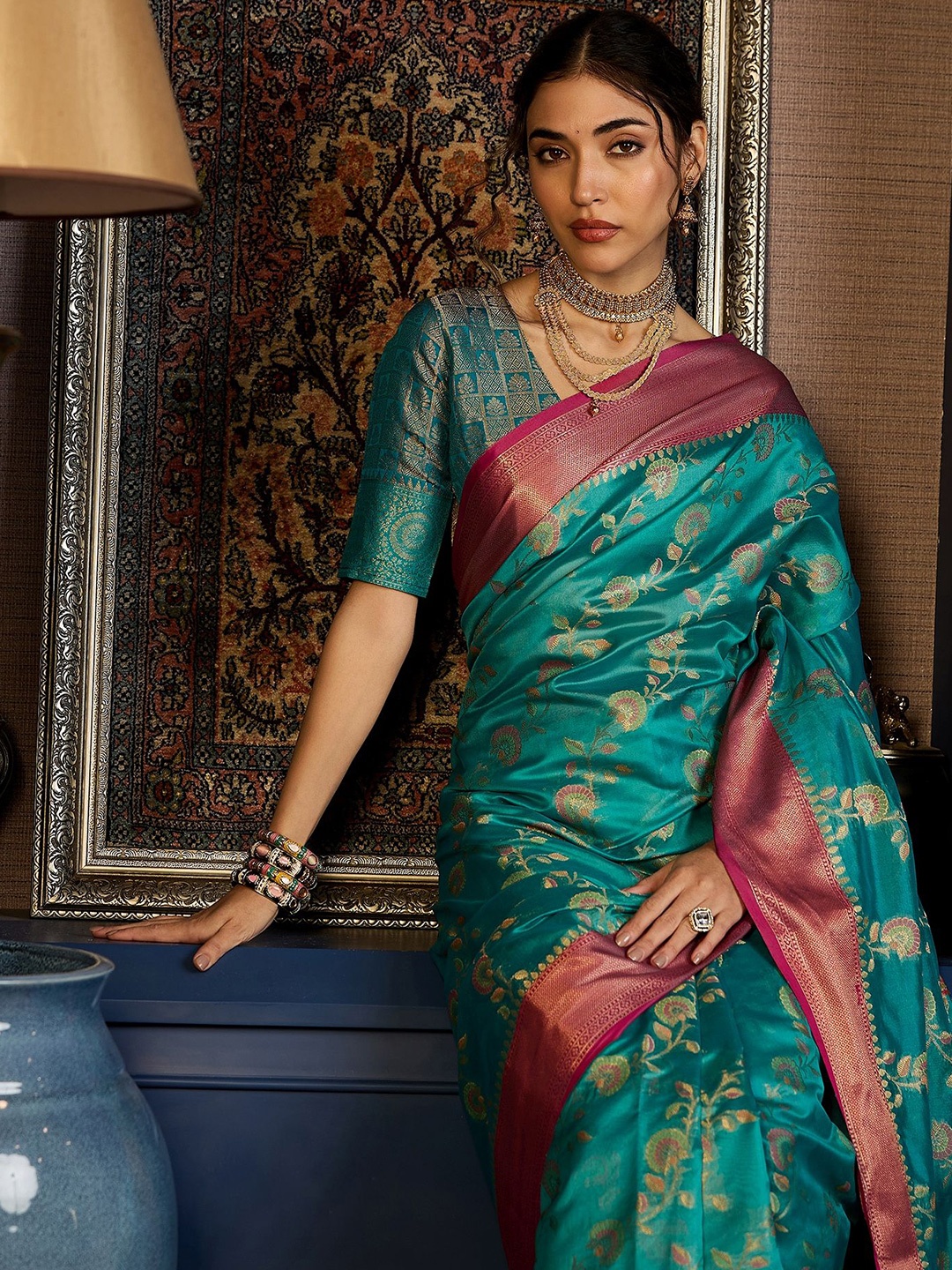 

Sangria Woven Design Zari Banarasi Saree With Unstitched Blouse, Blue