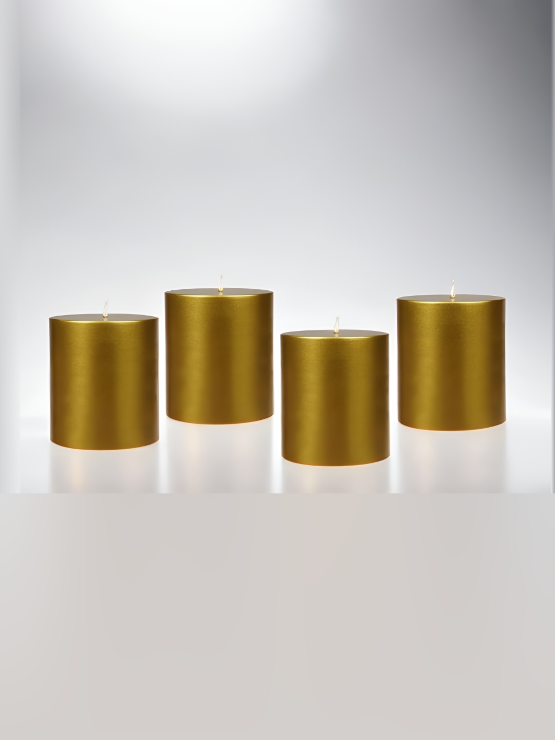 

atorakushon Golden-Coloured 4 pieces Scented Pillar Candle, Gold