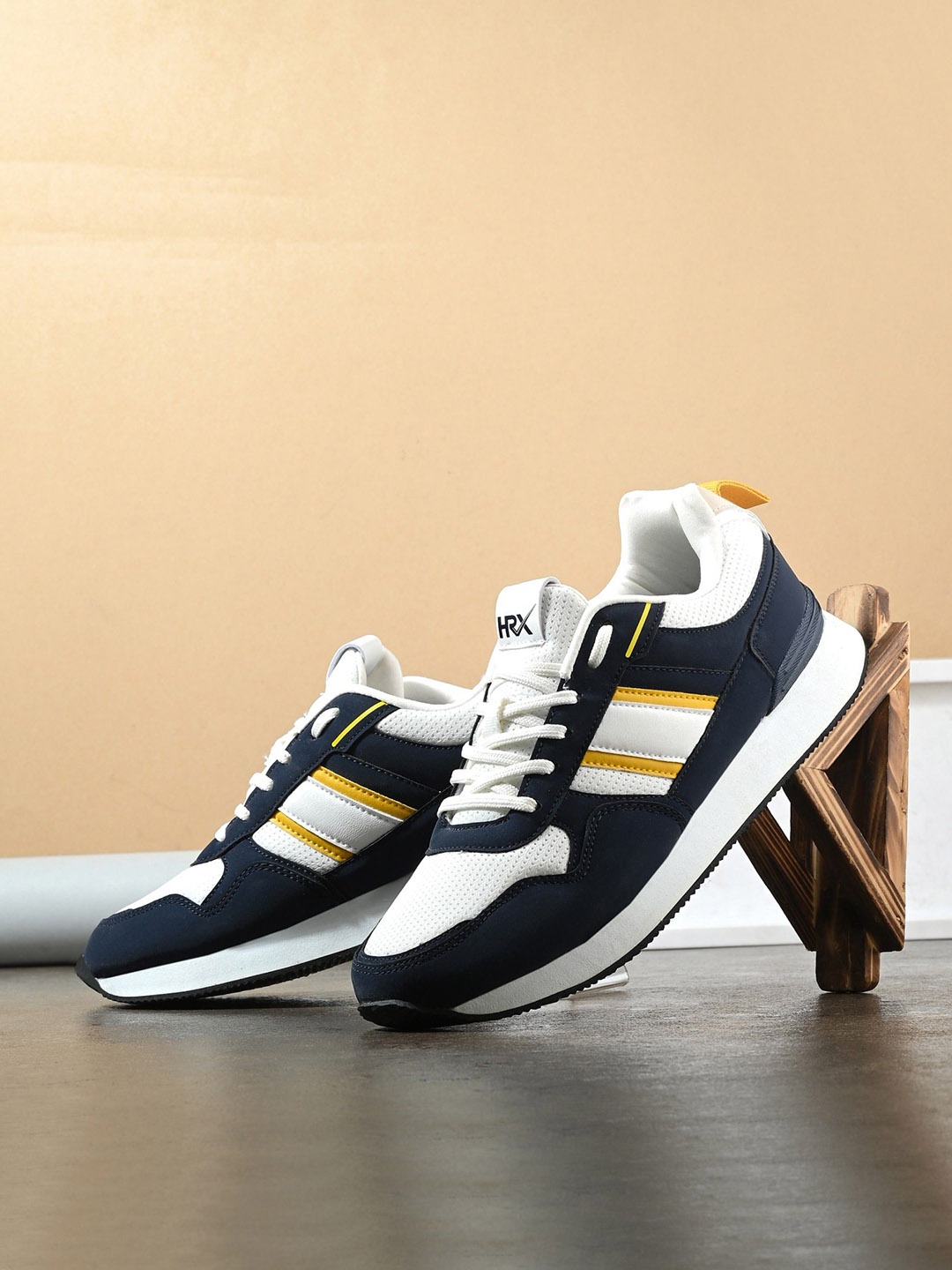 

HRX by Hrithik Roshan Men Colourblocked Lace-Ups Sneakers, Navy blue