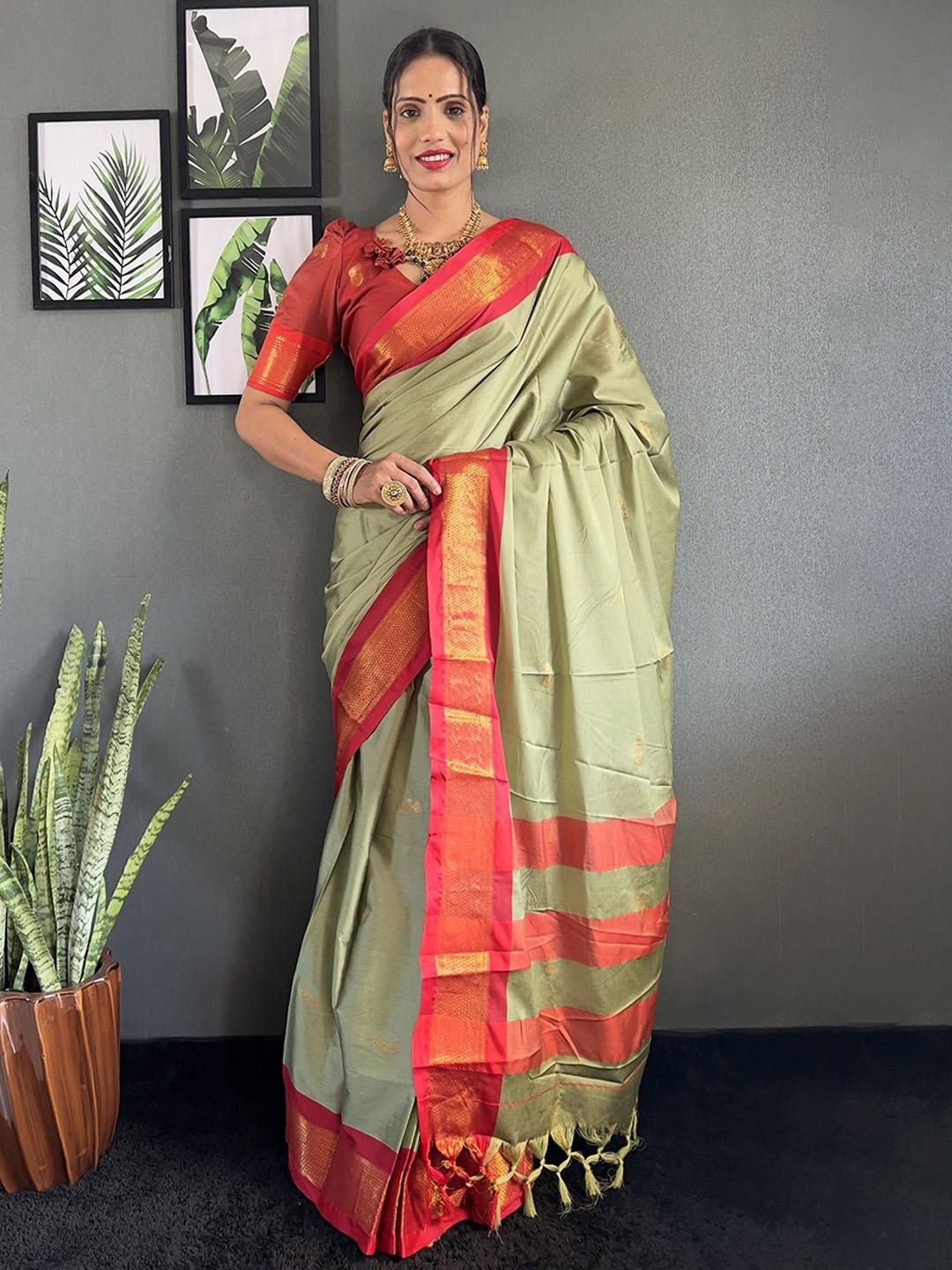

JULEE Woven Design Ready to Wear Kanjeevaram Saree, Fluorescent green