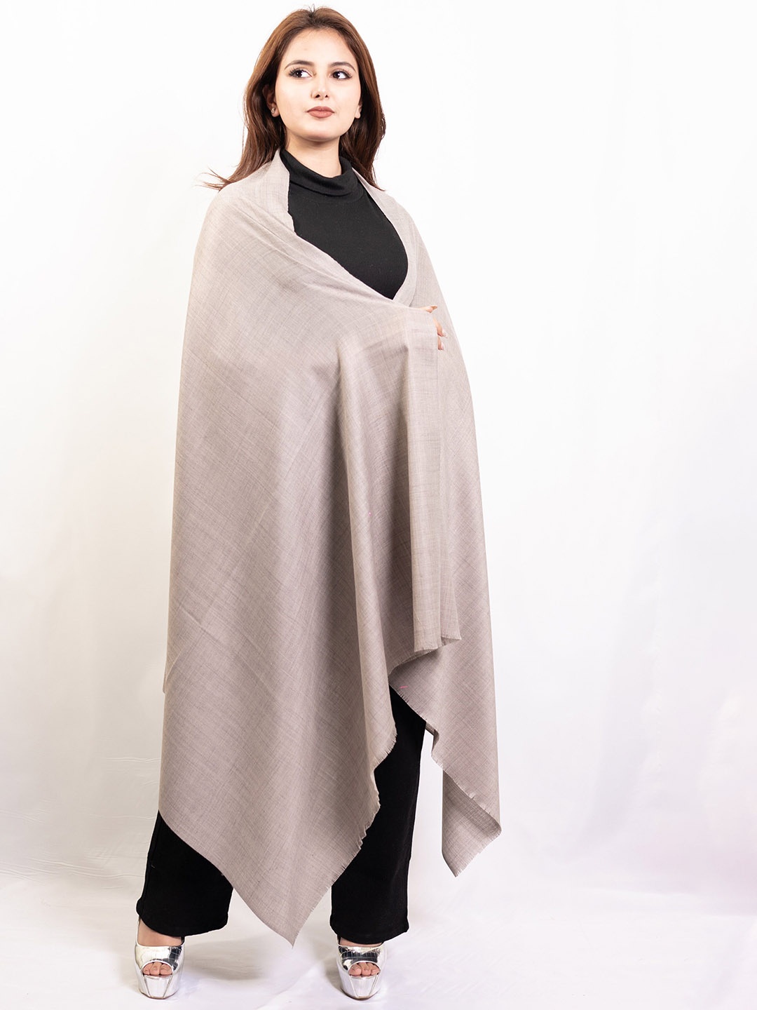 

PASHGIRI Woolen Shawl, Grey